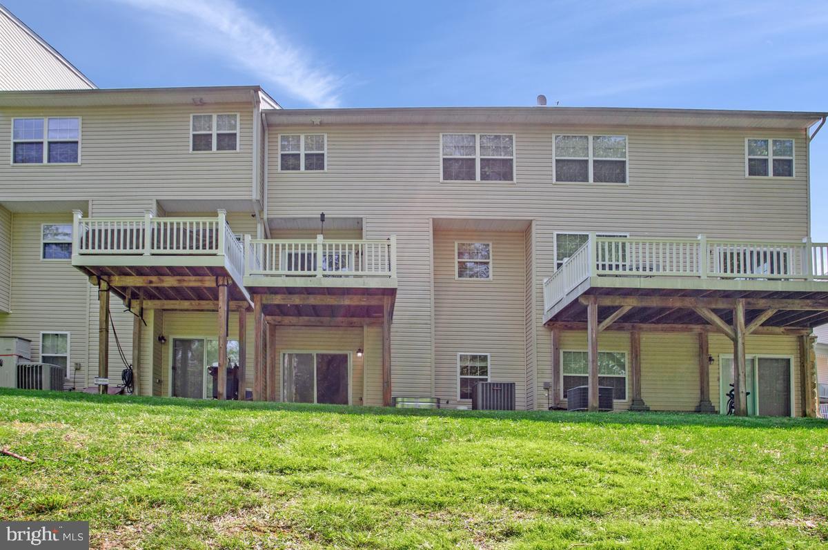 SAN FRANCISCO BY THE BAY - Residential