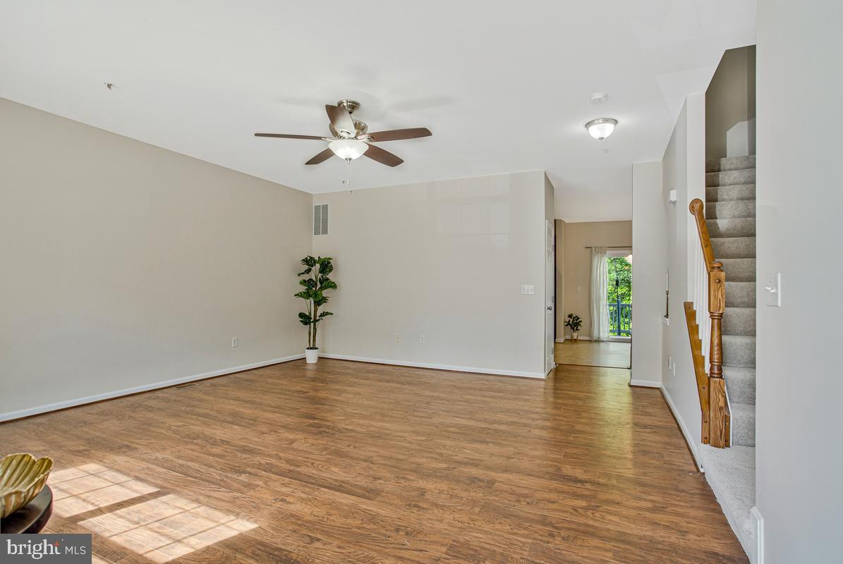 SAN FRANCISCO BY THE BAY - Residential