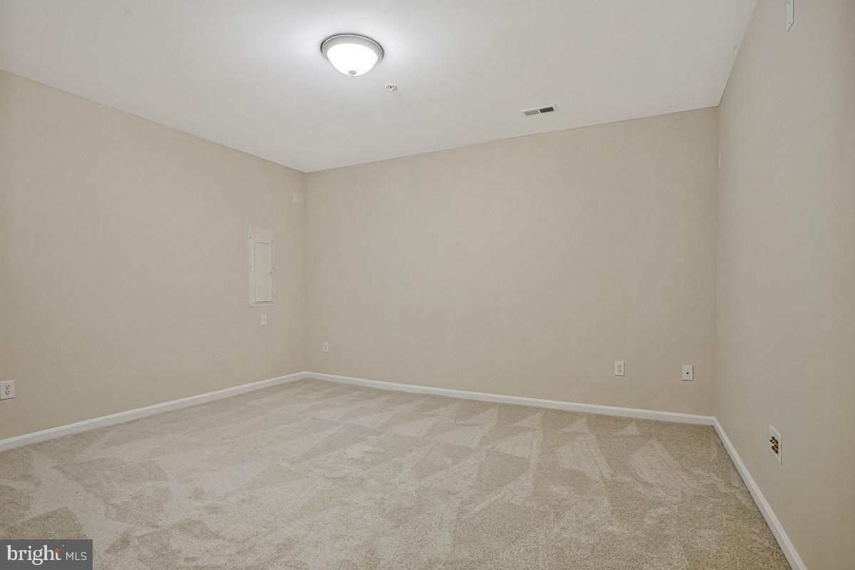 SAN FRANCISCO BY THE BAY - Residential