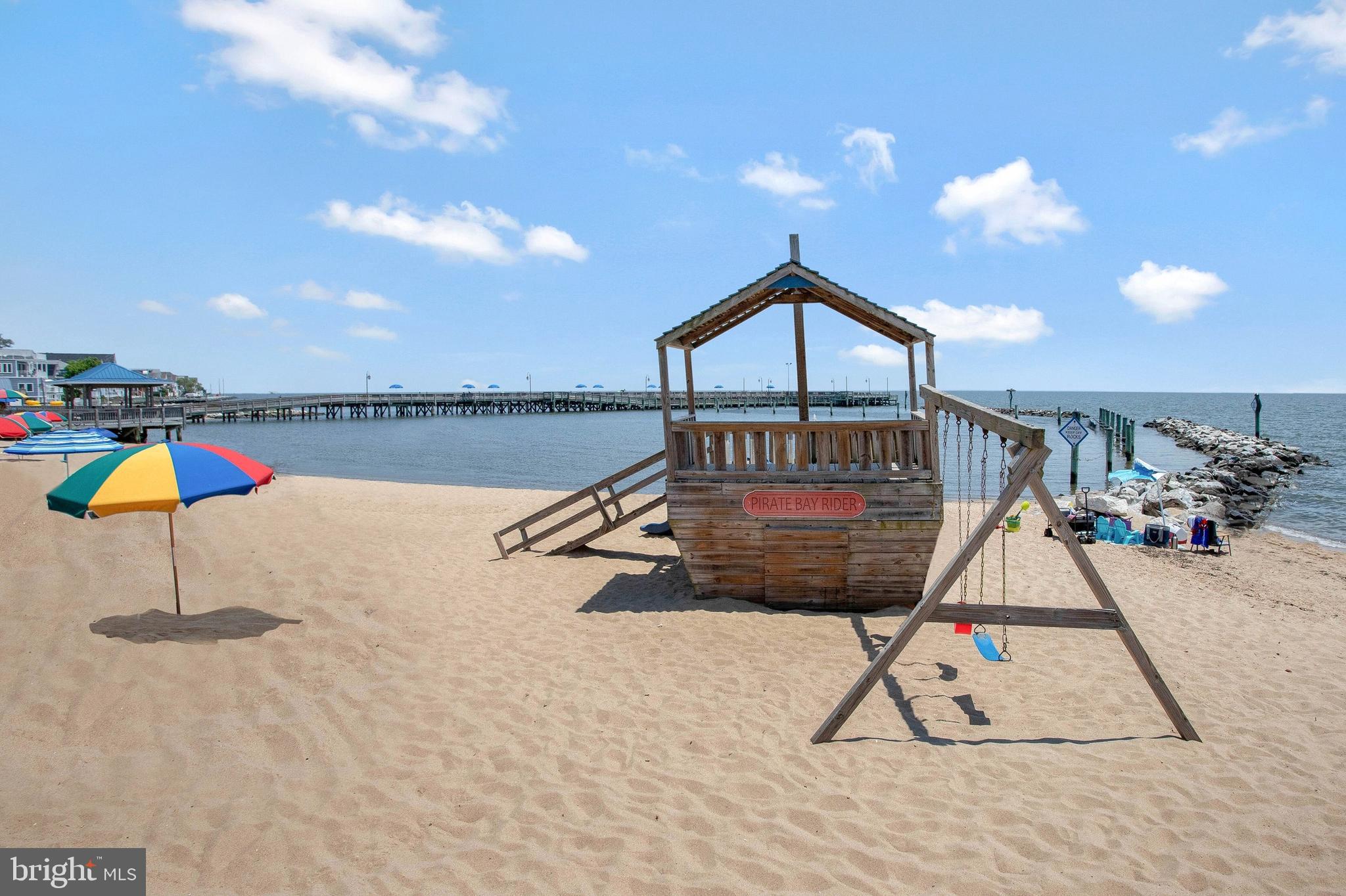 SAN FRANCISCO BY THE BAY - Residential