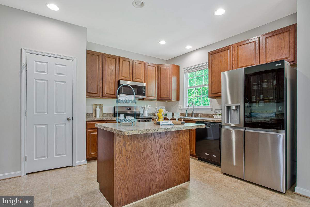 SAN FRANCISCO BY THE BAY - Residential