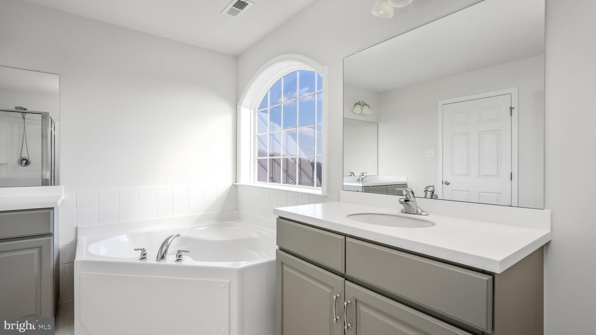 RIDGECREST - Residential