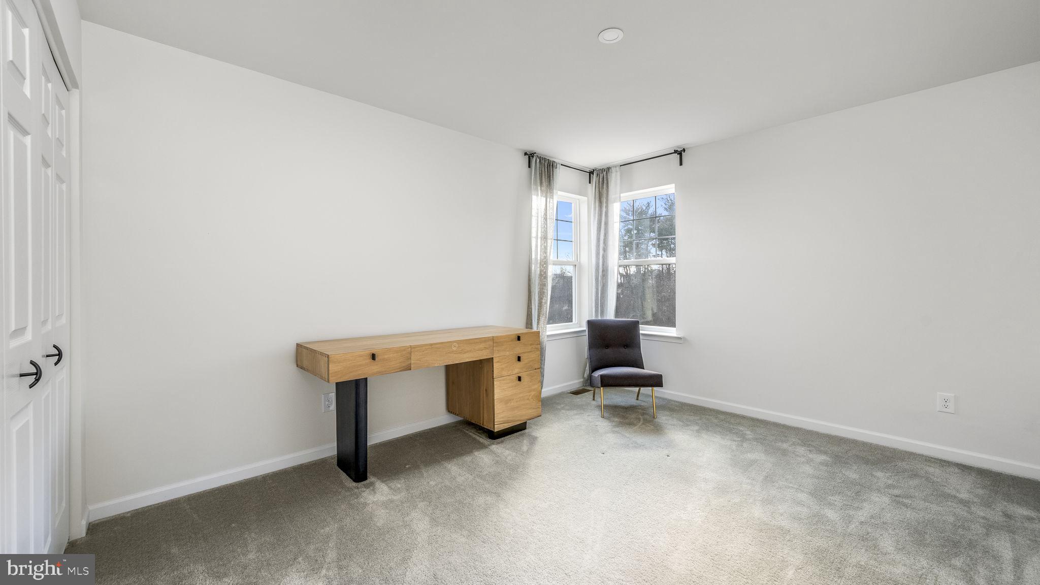 RIDGECREST - Residential