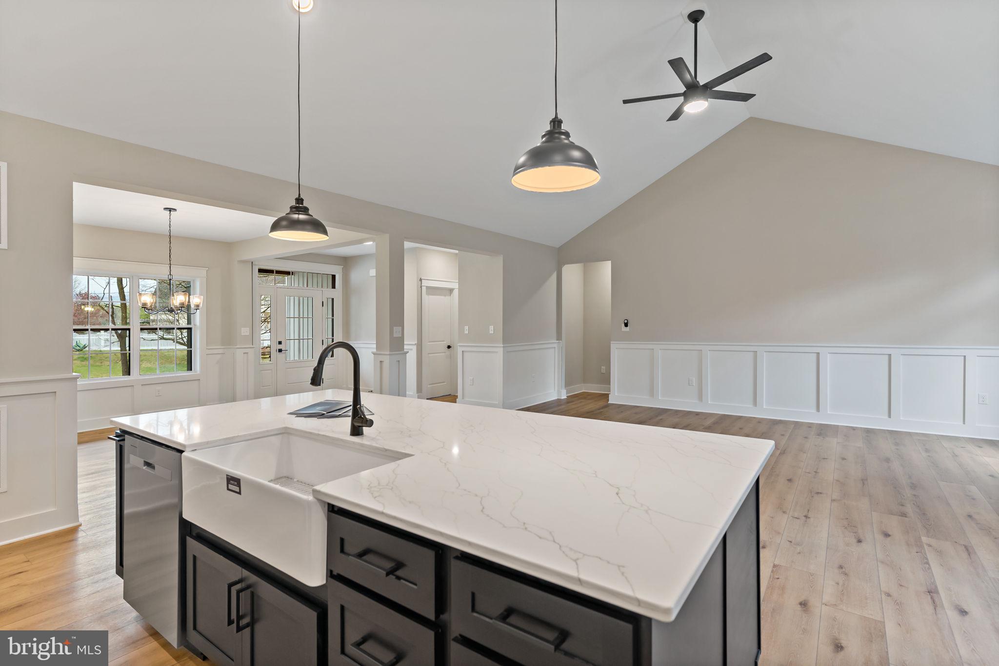 CORNERSTONE - Residential