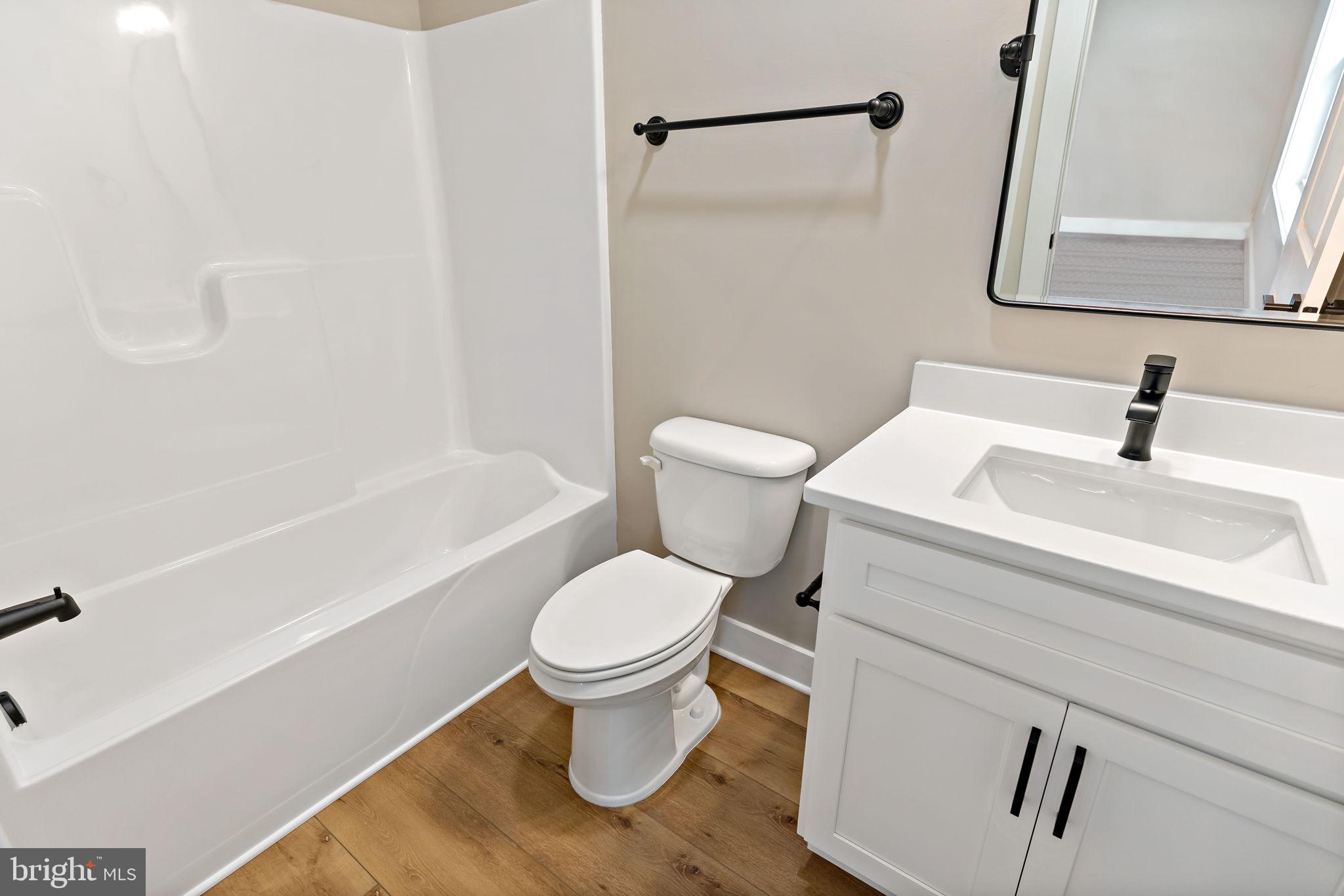 CORNERSTONE - Residential