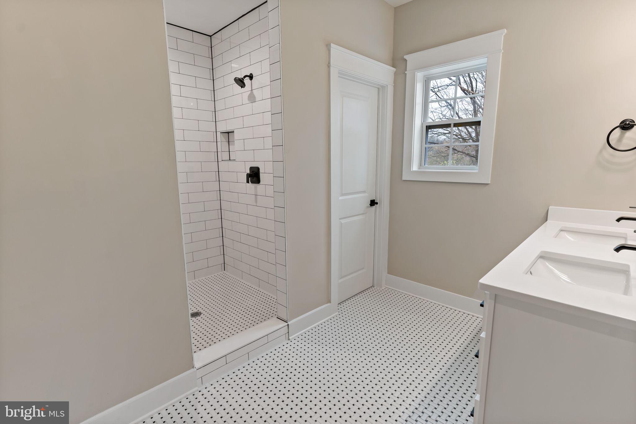 CORNERSTONE - Residential