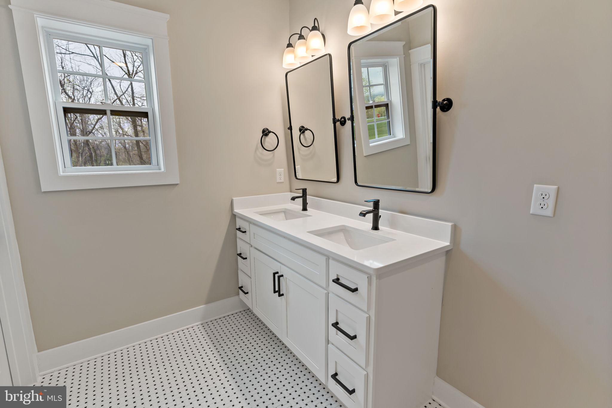 CORNERSTONE - Residential