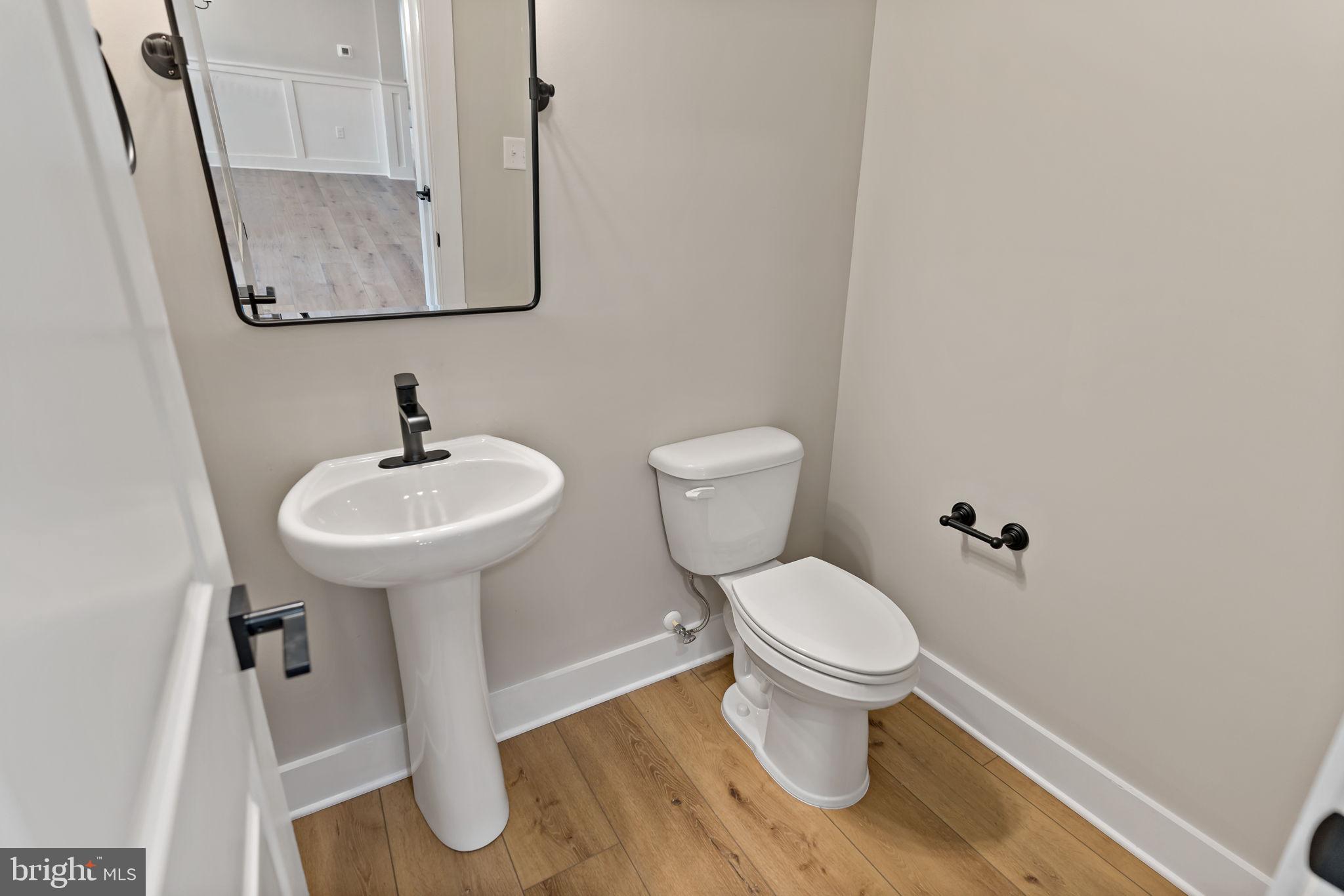 CORNERSTONE - Residential