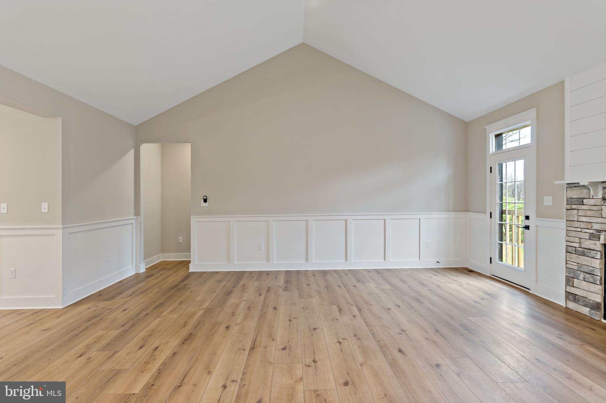 CORNERSTONE - Residential