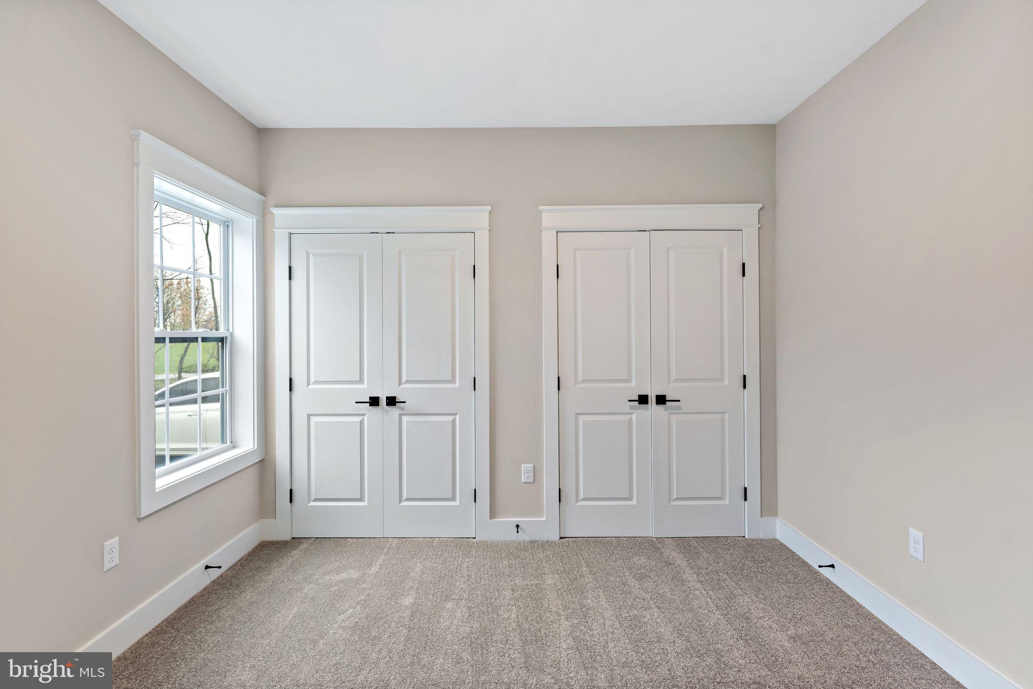 CORNERSTONE - Residential