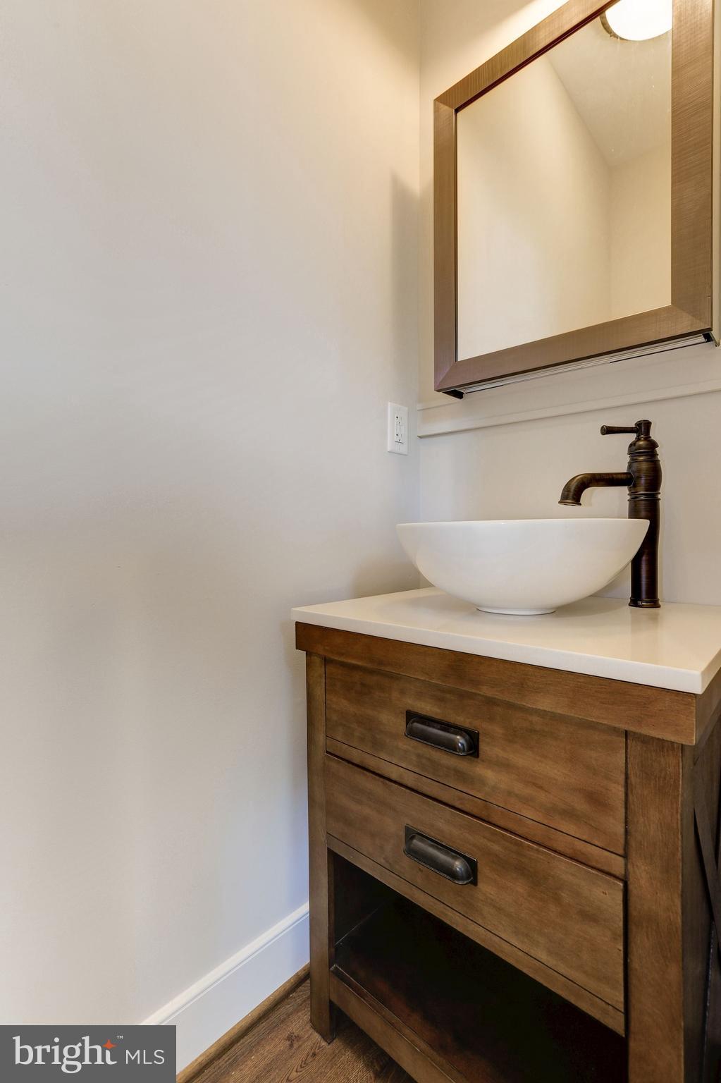 EASTPORT - Residential