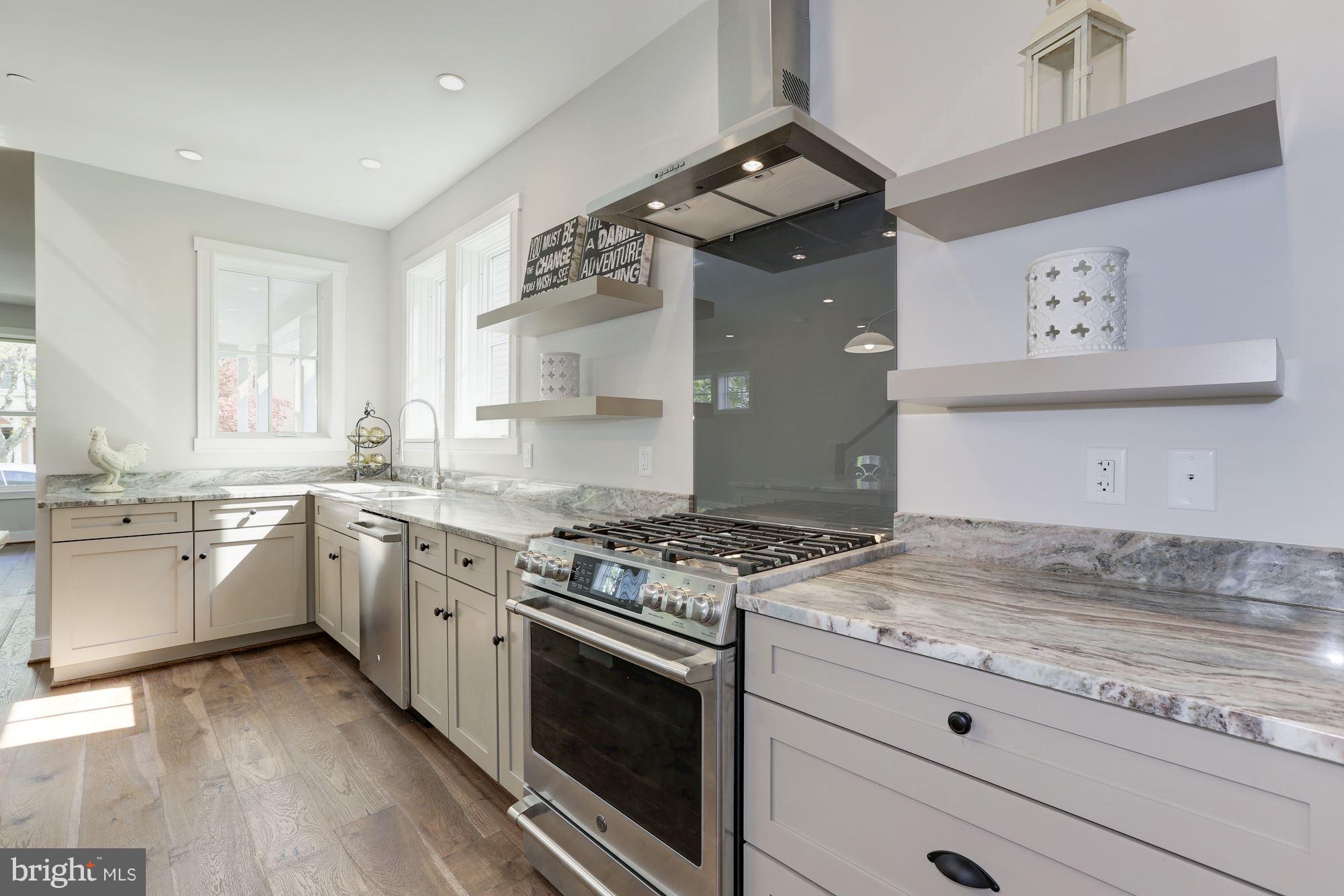 EASTPORT - Residential