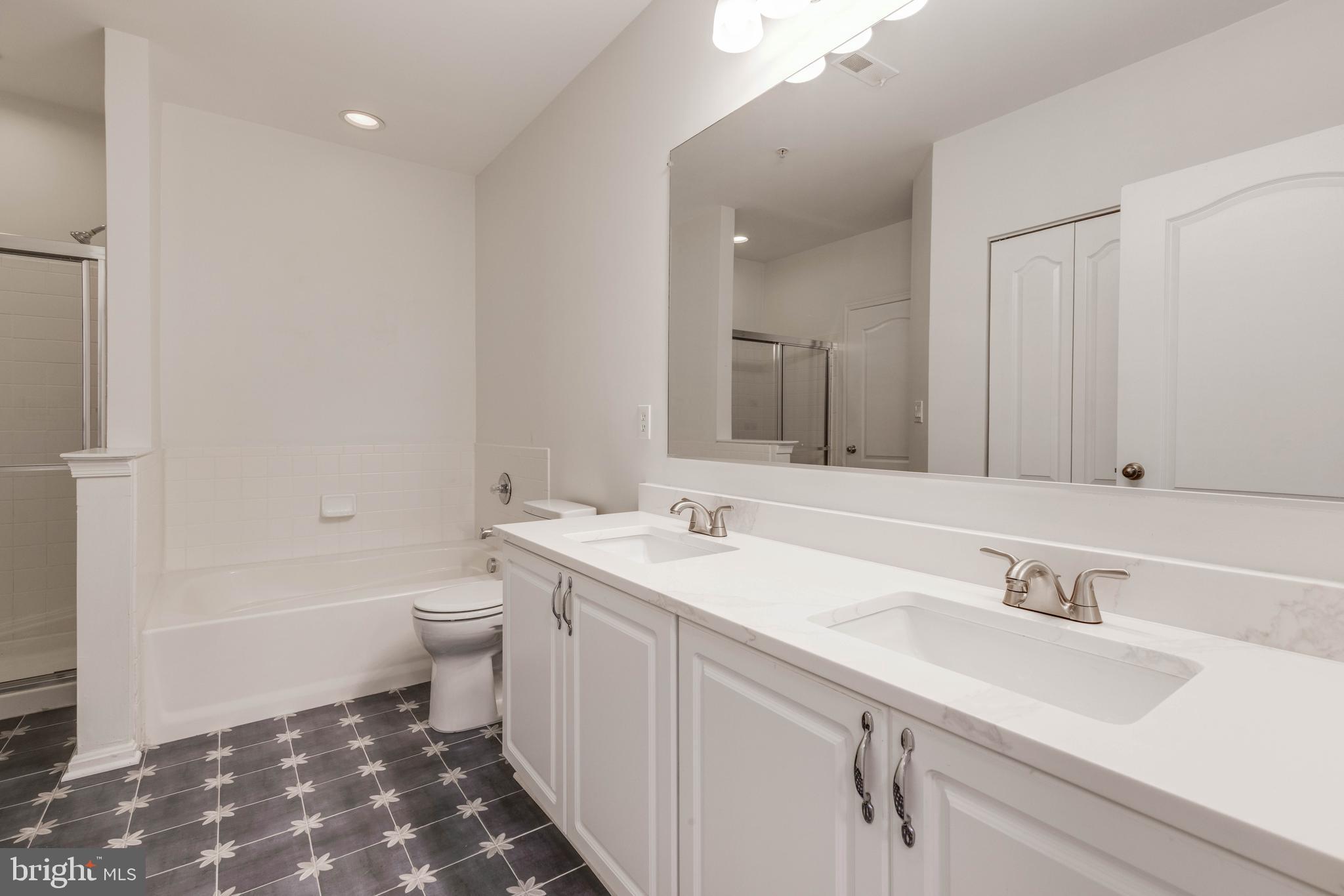 HIGH VIEW AT HUNT VALLEY - Residential