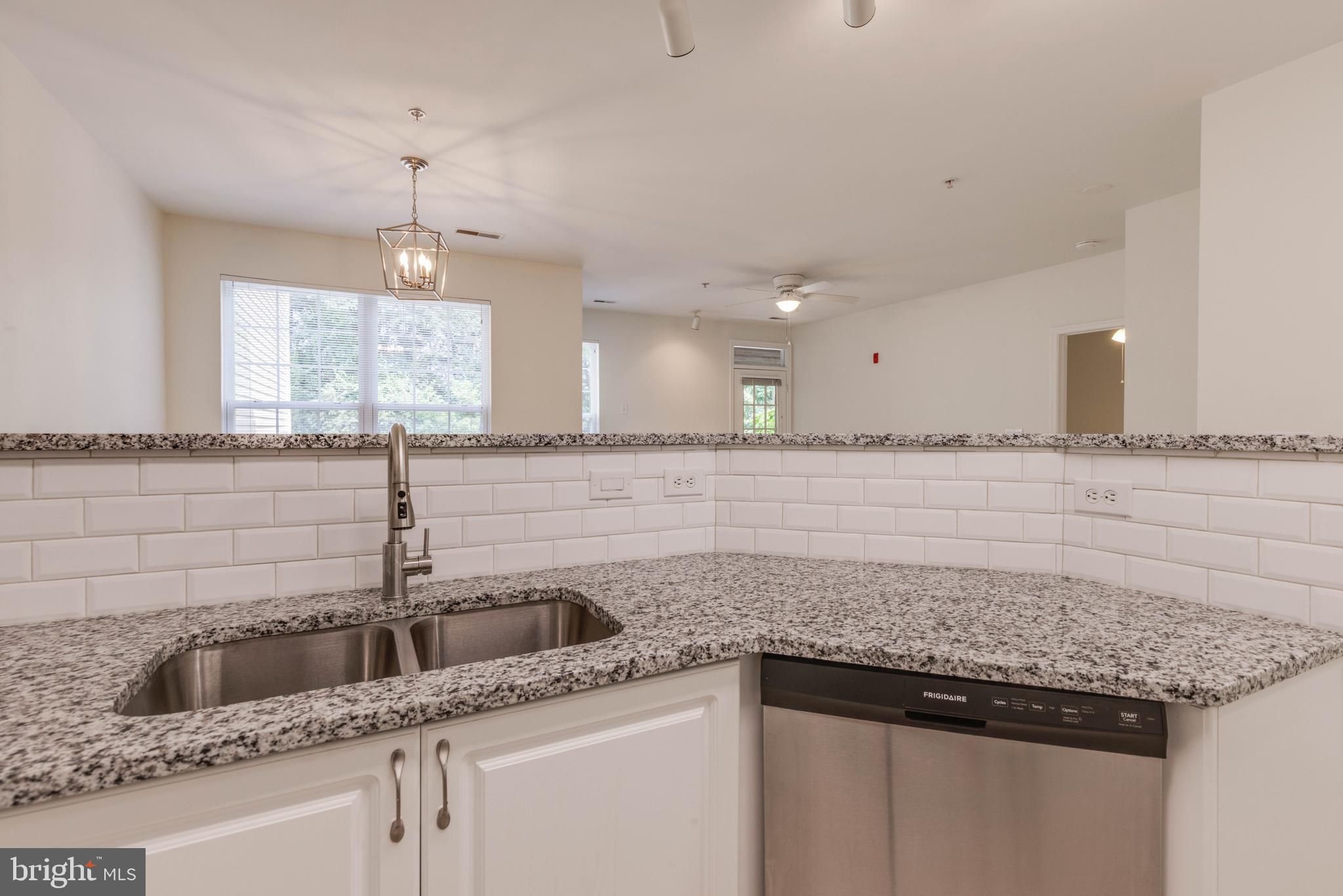 HIGH VIEW AT HUNT VALLEY - Residential