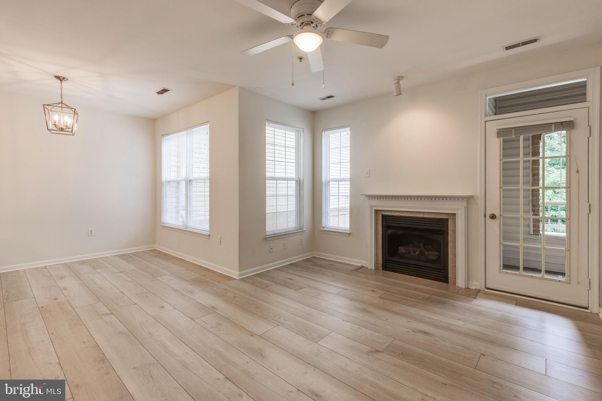 HIGH VIEW AT HUNT VALLEY - Residential