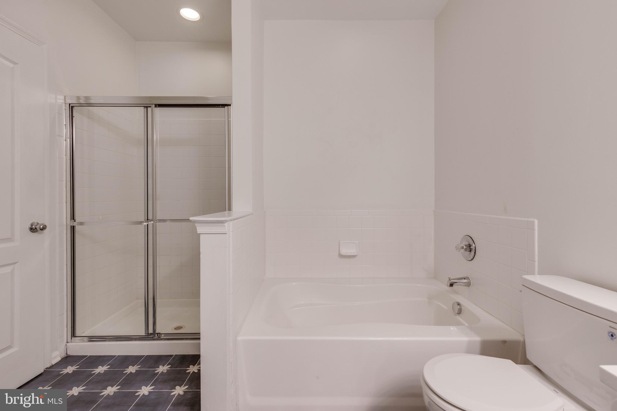 HIGH VIEW AT HUNT VALLEY - Residential