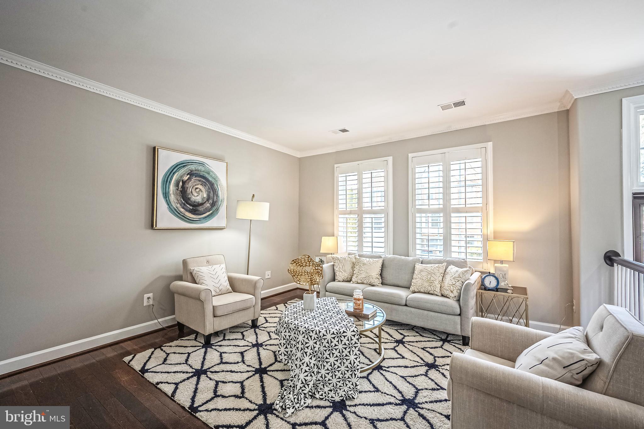 PENDERBROOK - Residential