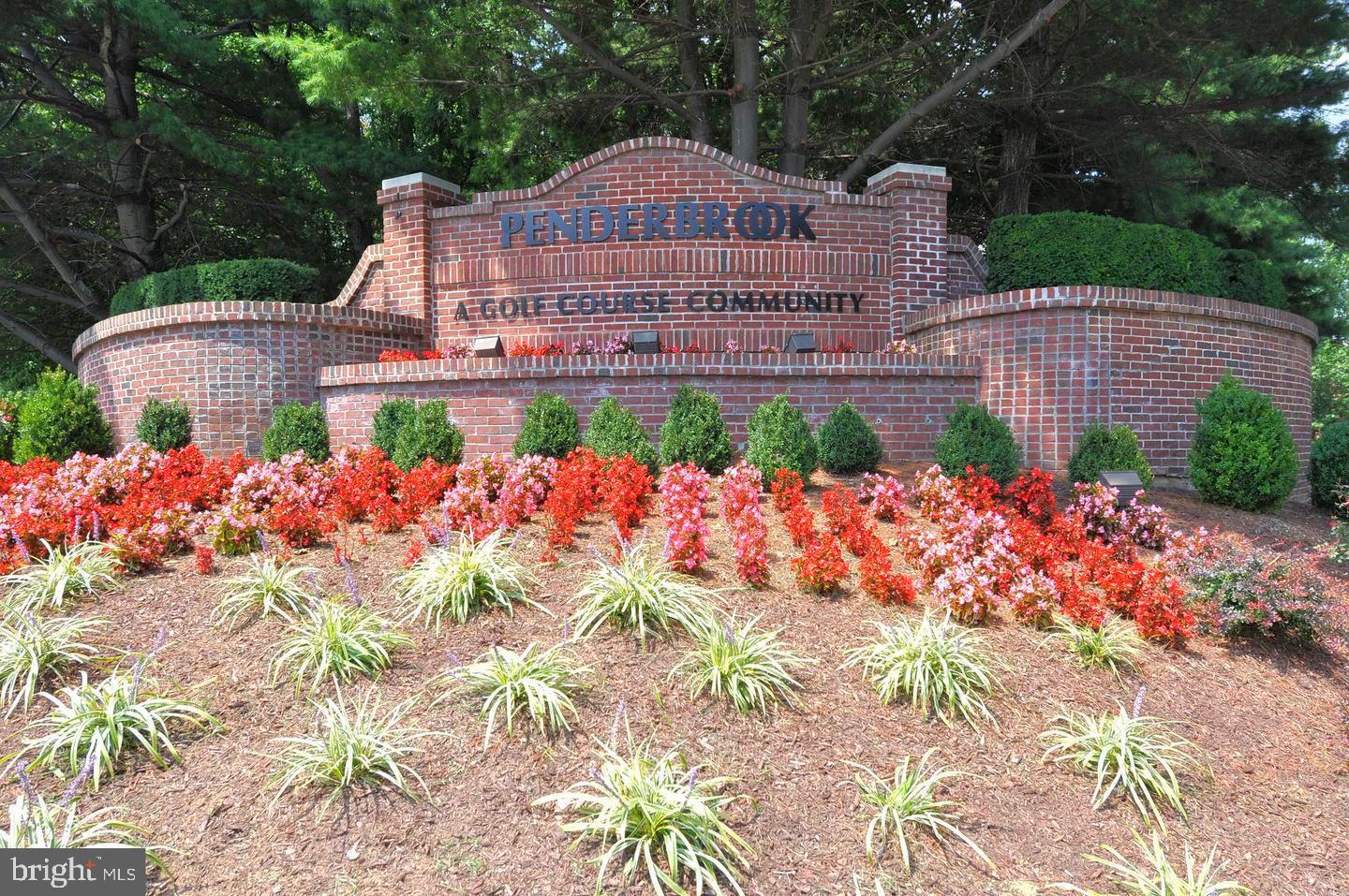 PENDERBROOK - Residential