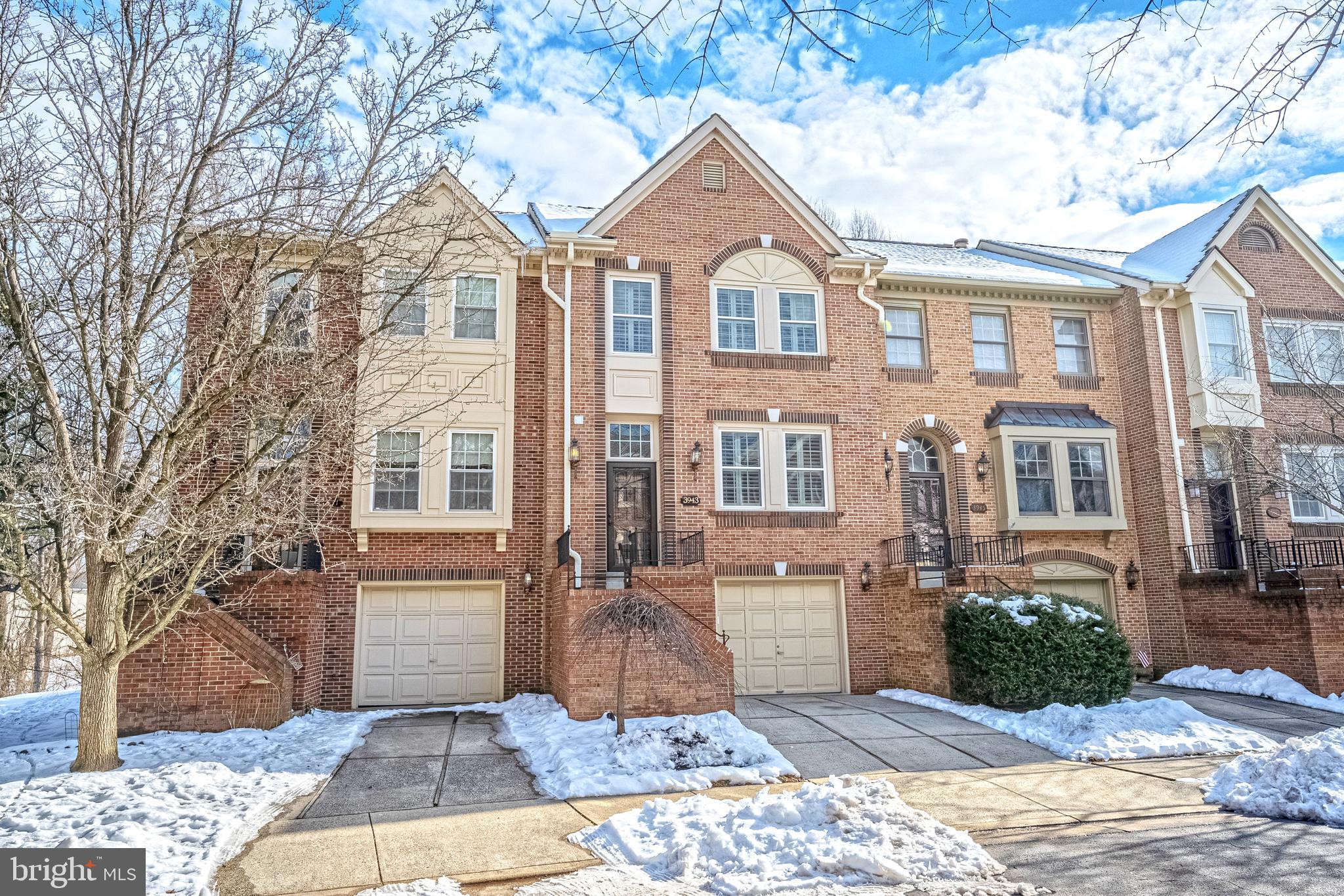 PENDERBROOK - Residential