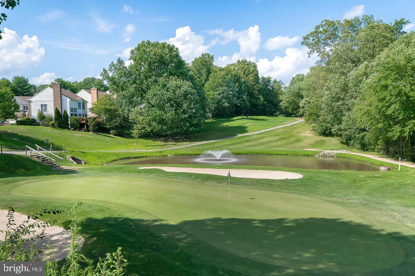 PENDERBROOK - Residential