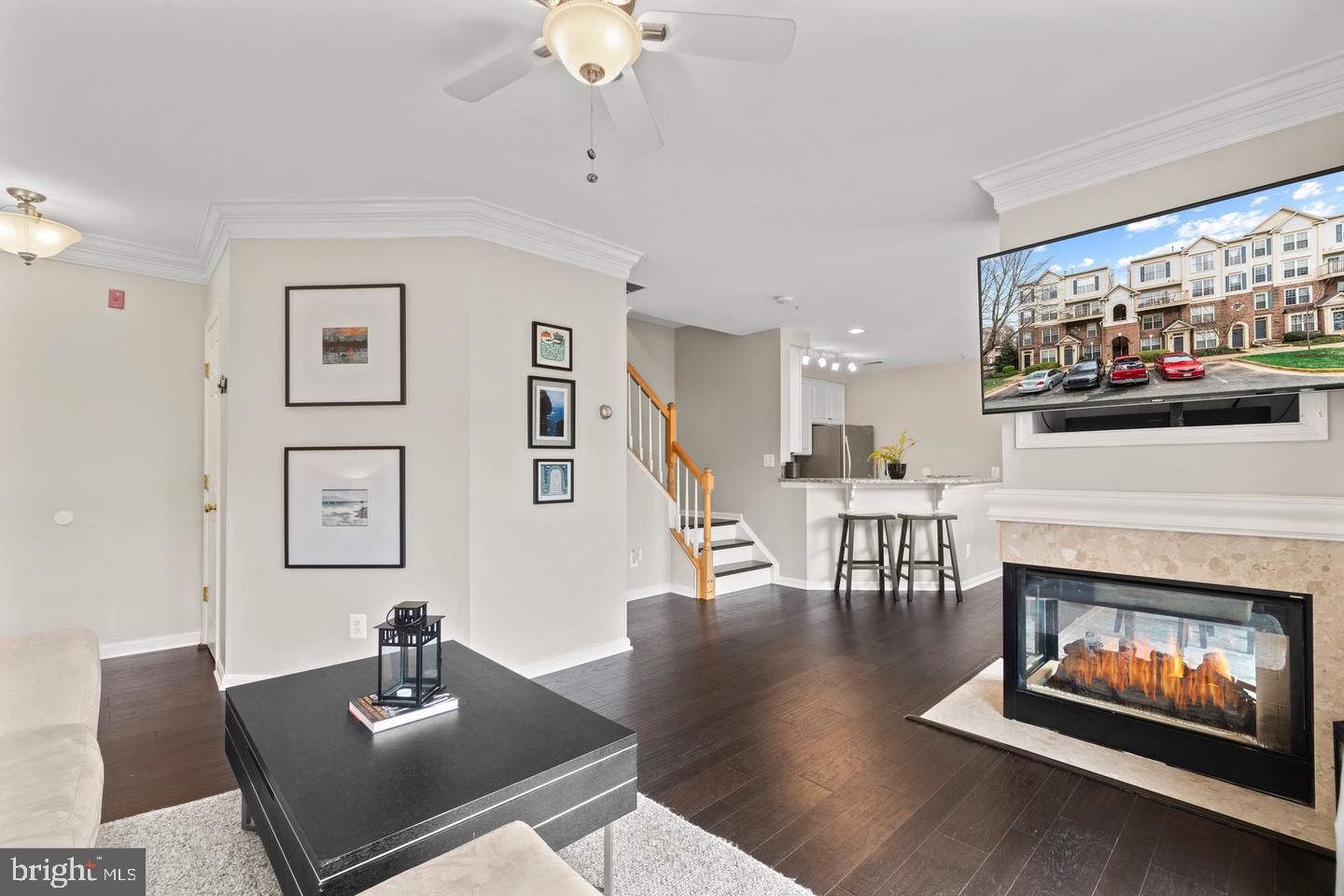 7009 METROPOLITAN PLACE 301
