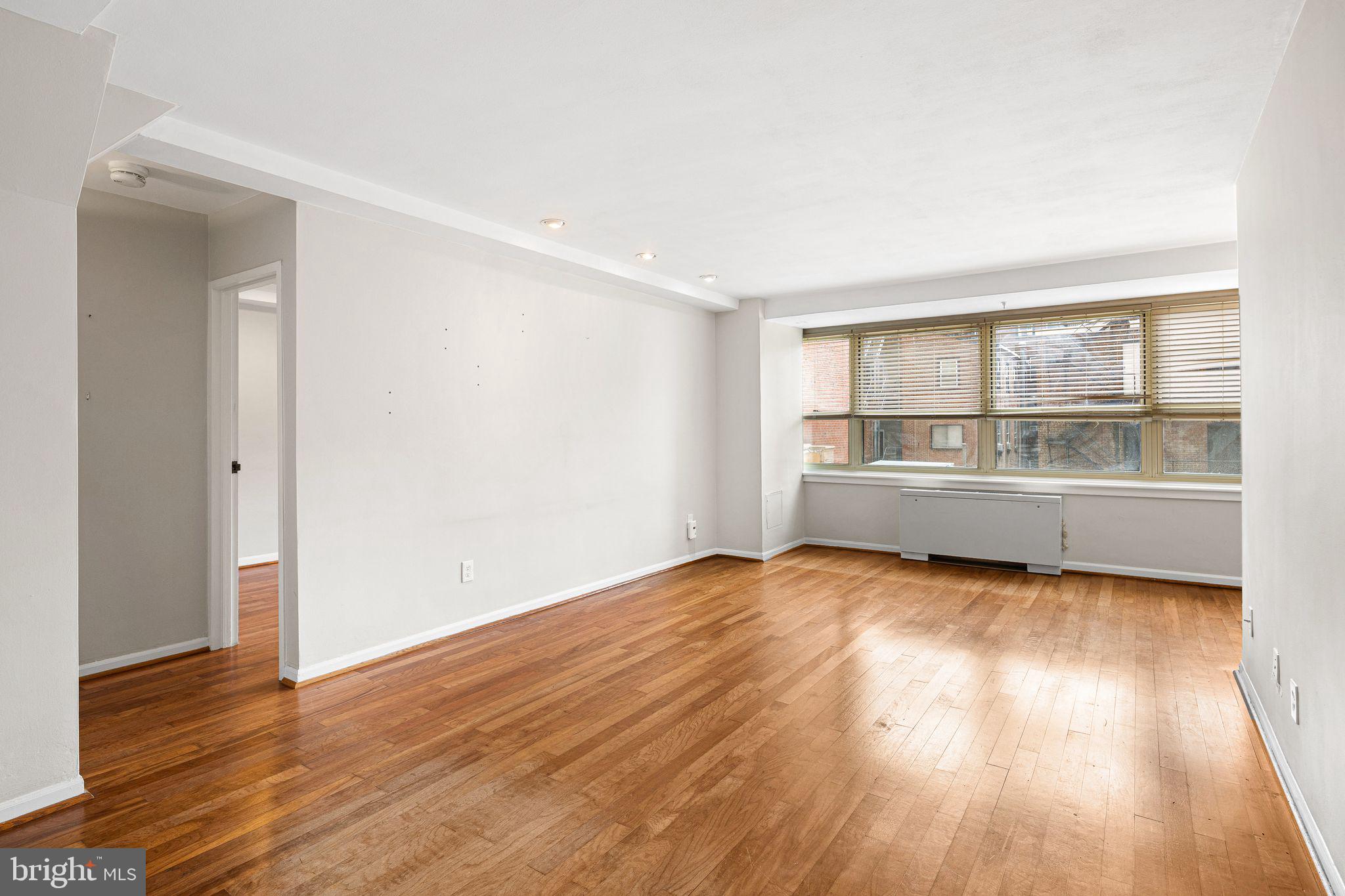 1810 RITTENHOUSE SQUARE 211