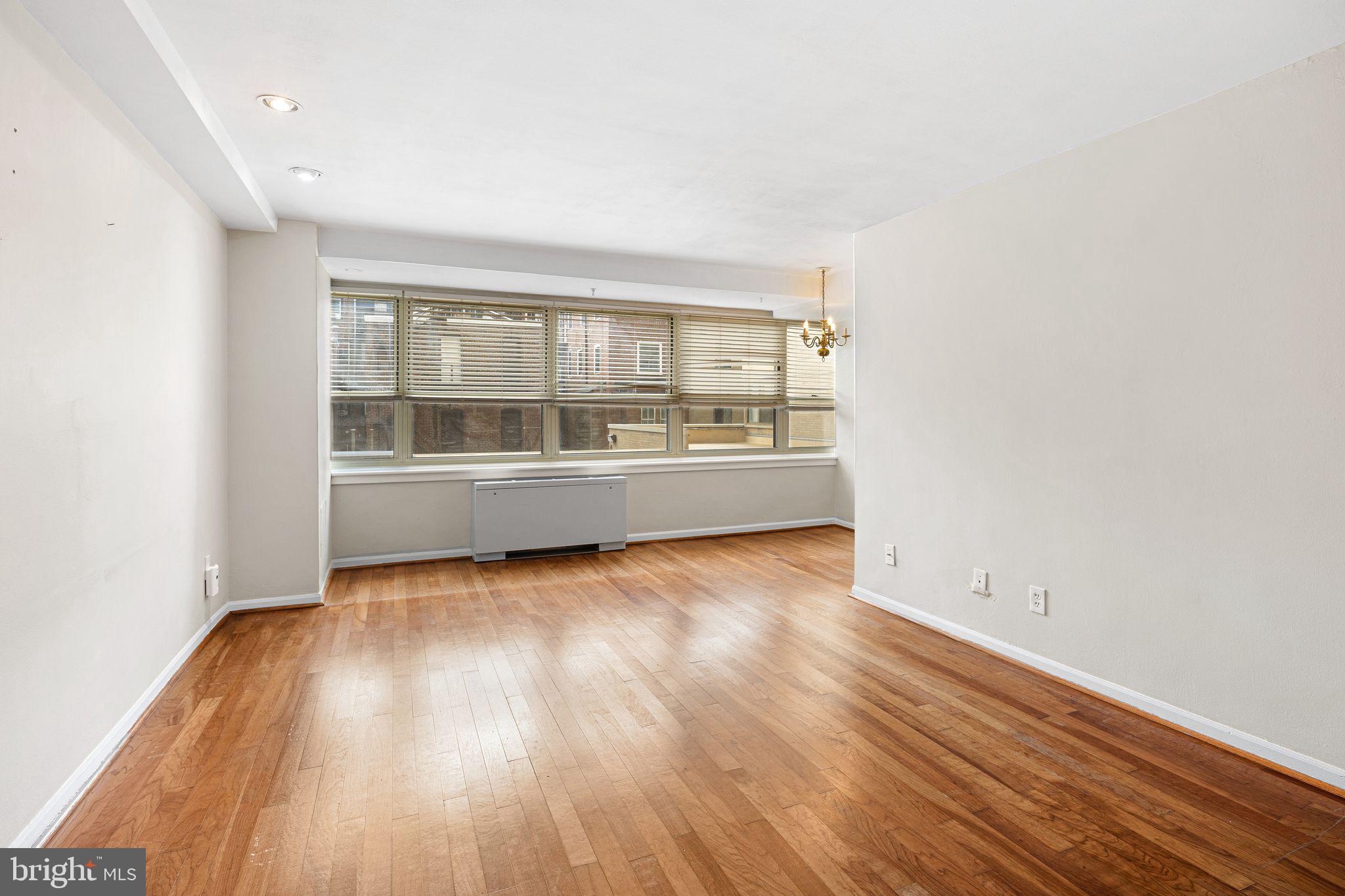 1810 RITTENHOUSE SQUARE 211