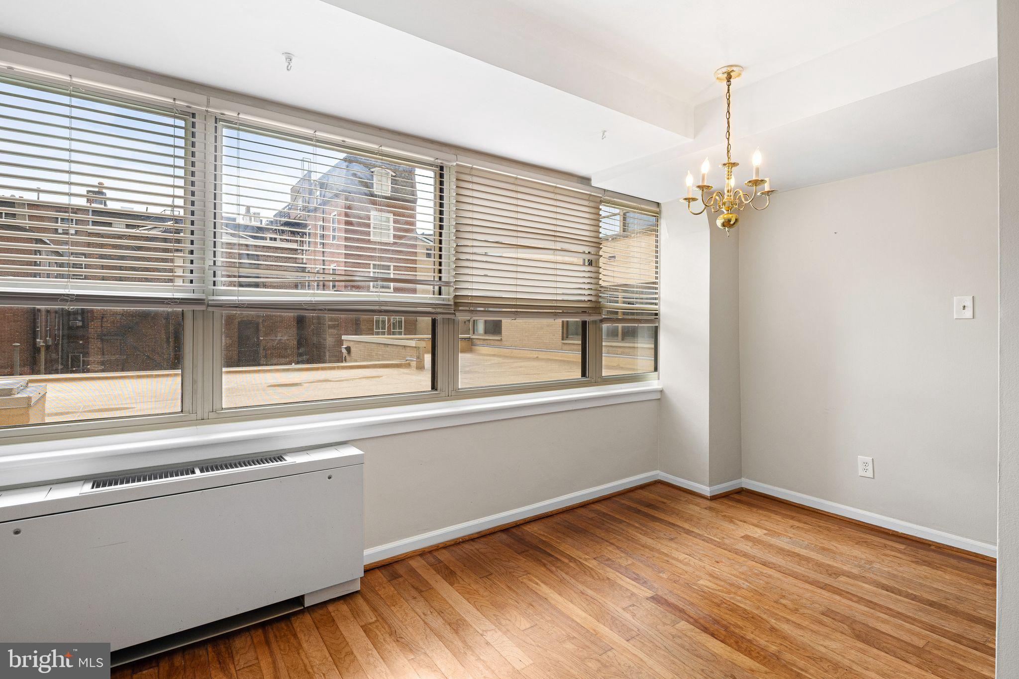 1810 RITTENHOUSE SQUARE 211