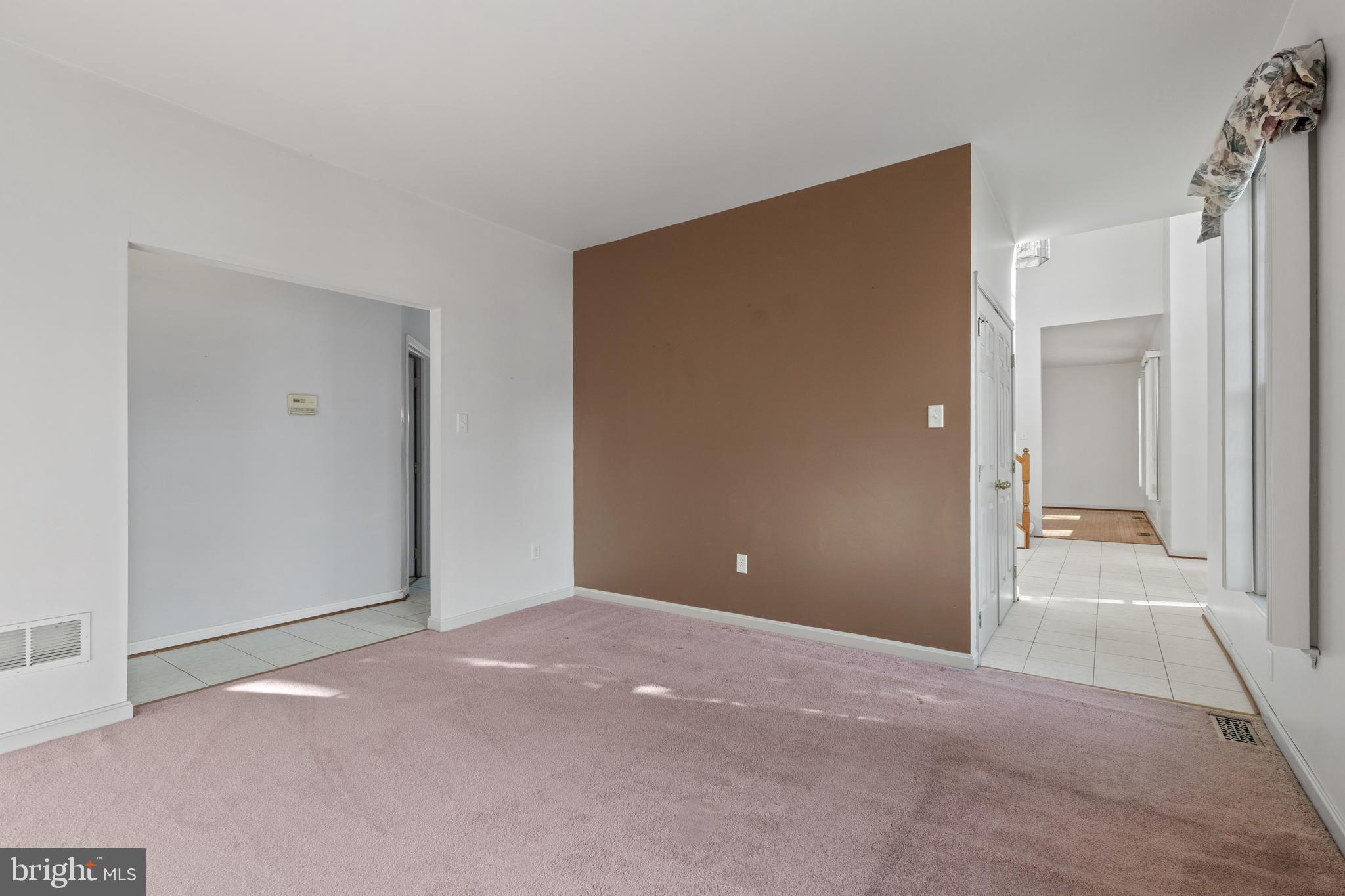 REISTERSTOWN - Residential