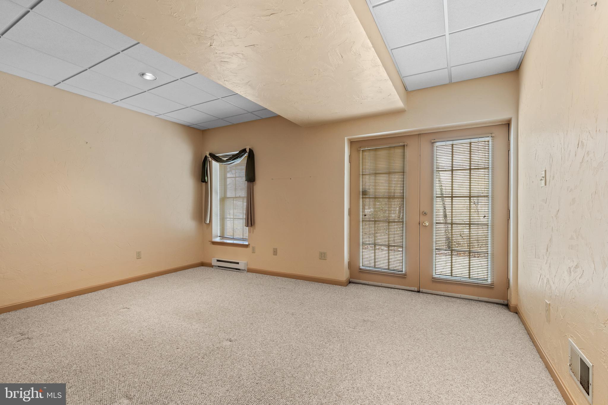 REISTERSTOWN - Residential