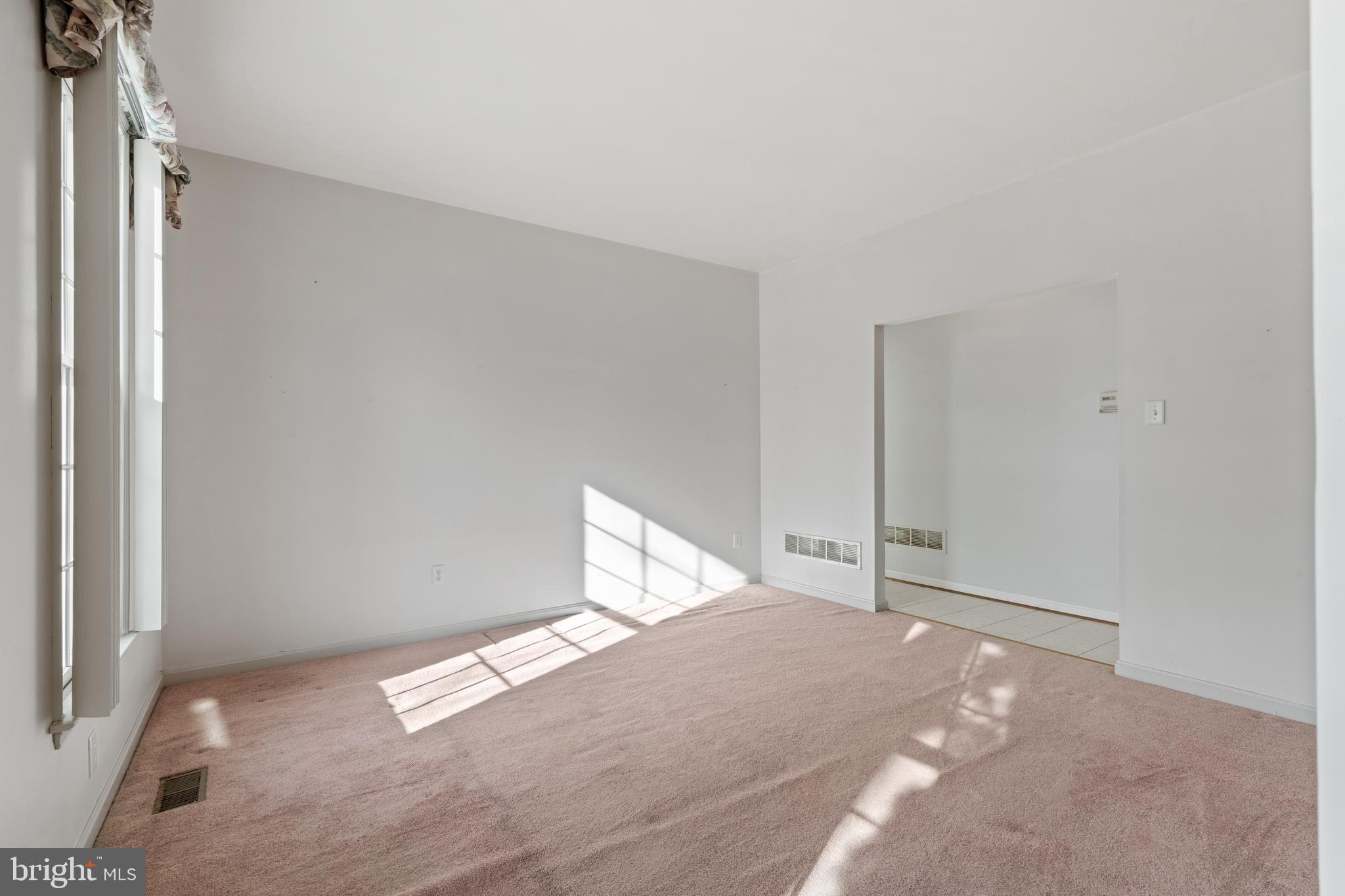 REISTERSTOWN - Residential