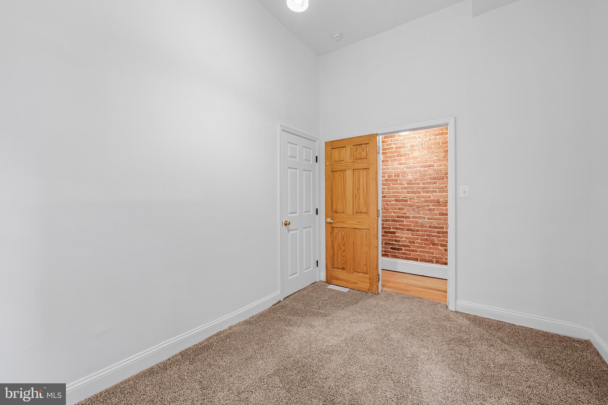 RESERVOIR HILL - Residential Income