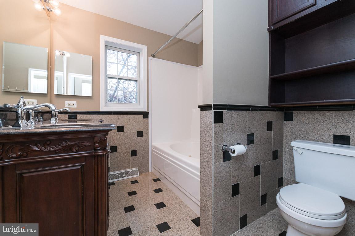 NEW COLONY VILLAGE - Residential Lease