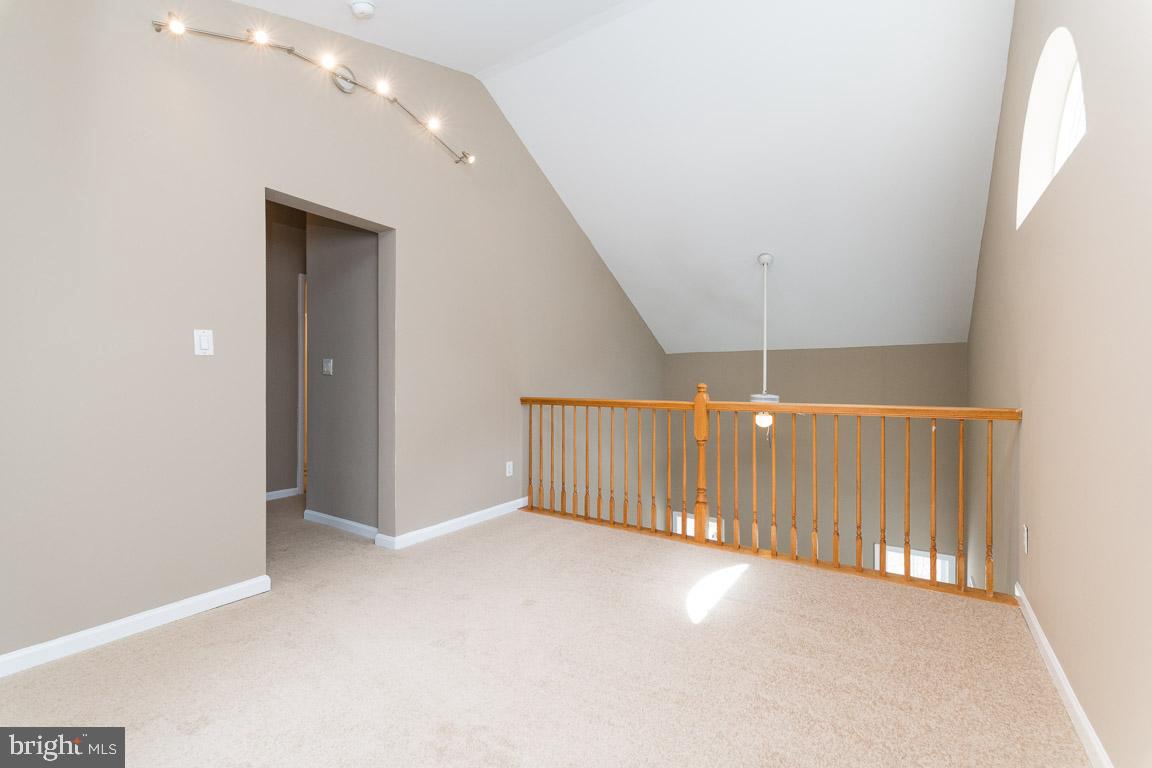 NEW COLONY VILLAGE - Residential Lease