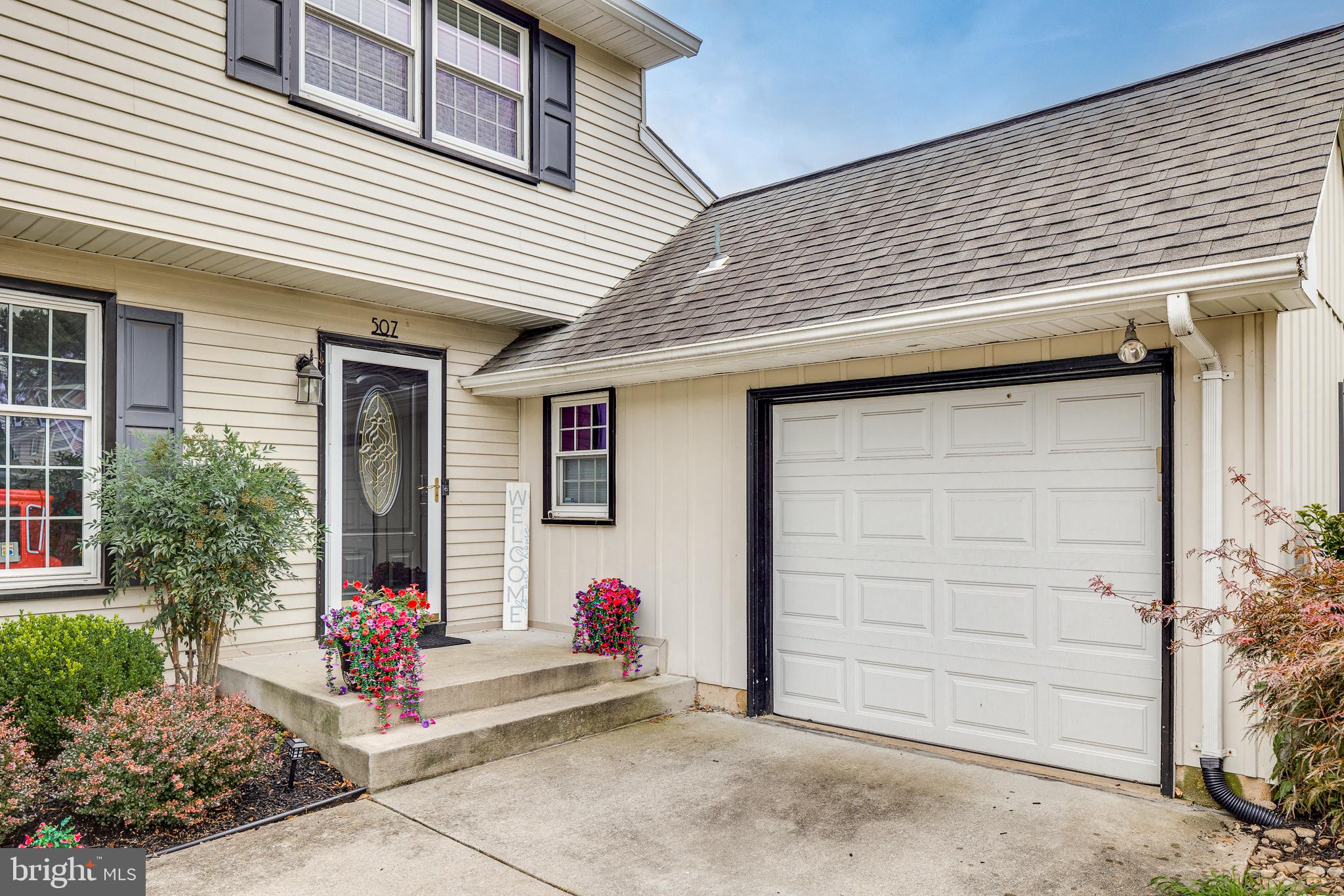507 PERRY DRIVE