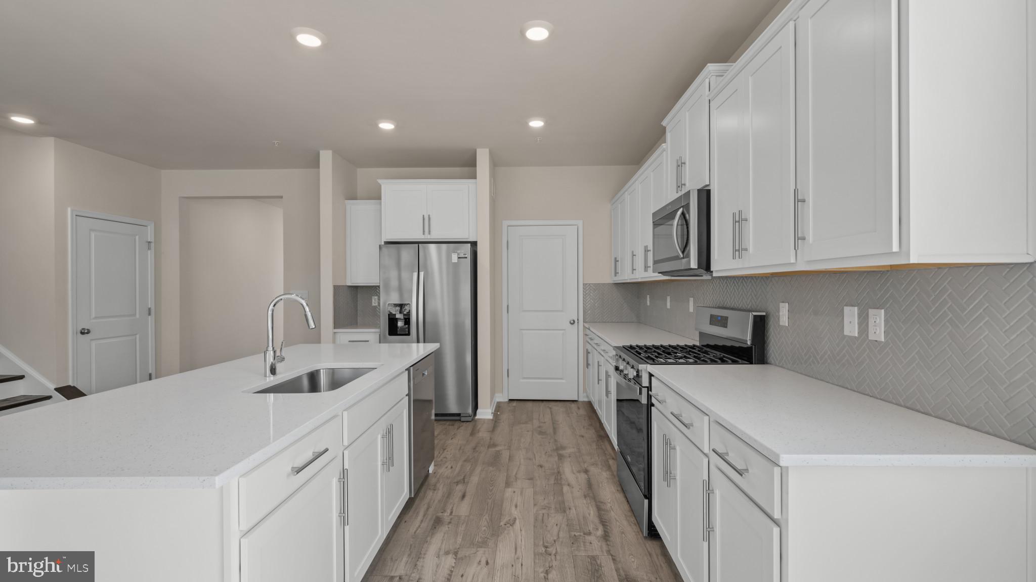 VILLAGES OF WHITE MARSH - Residential