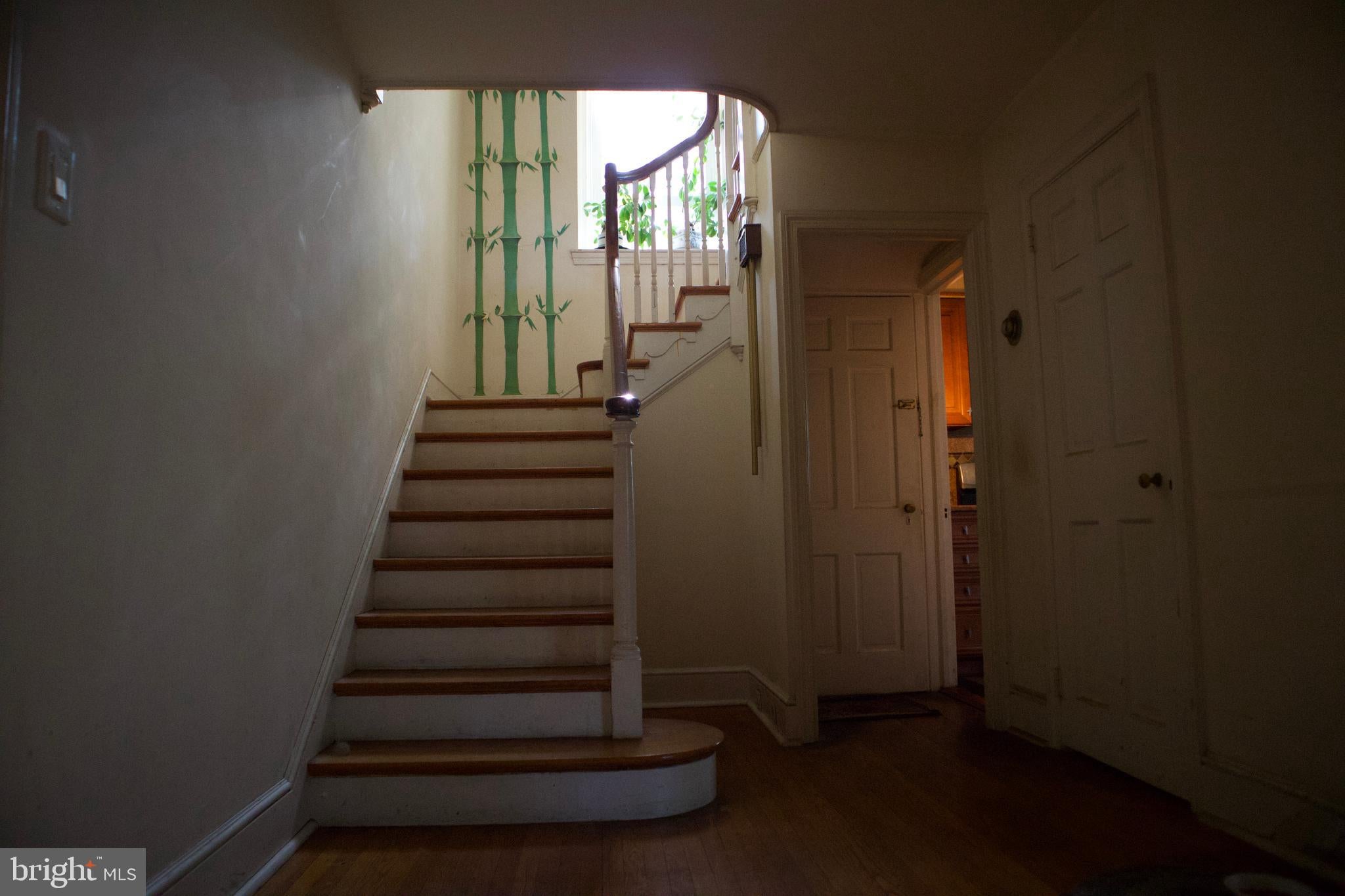 514 BEVERLY BOULEVARD