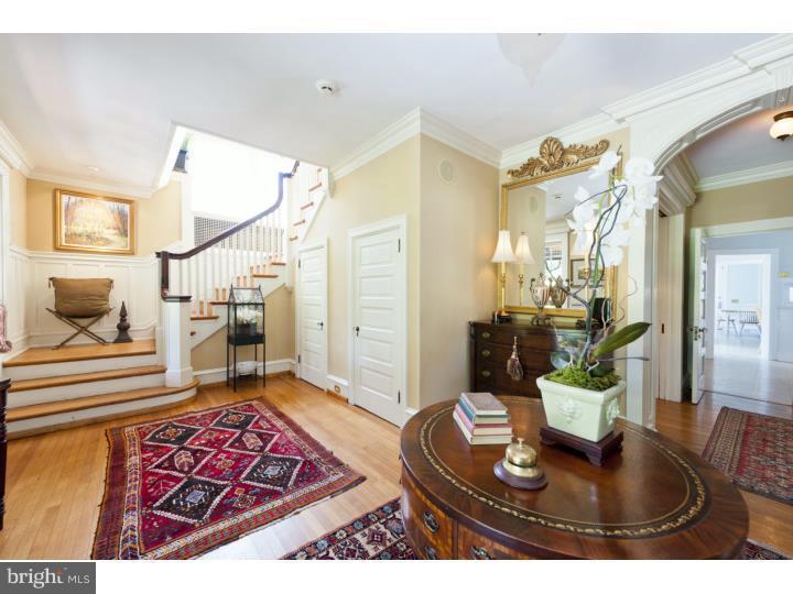 LOUELLA - Residential