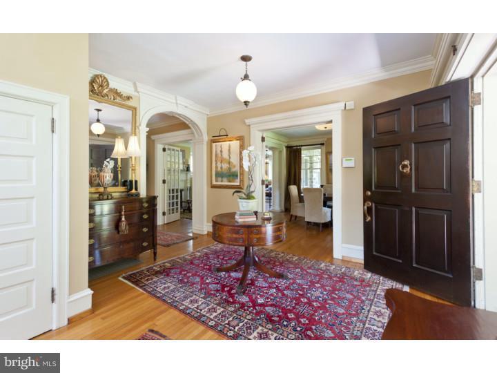 LOUELLA - Residential