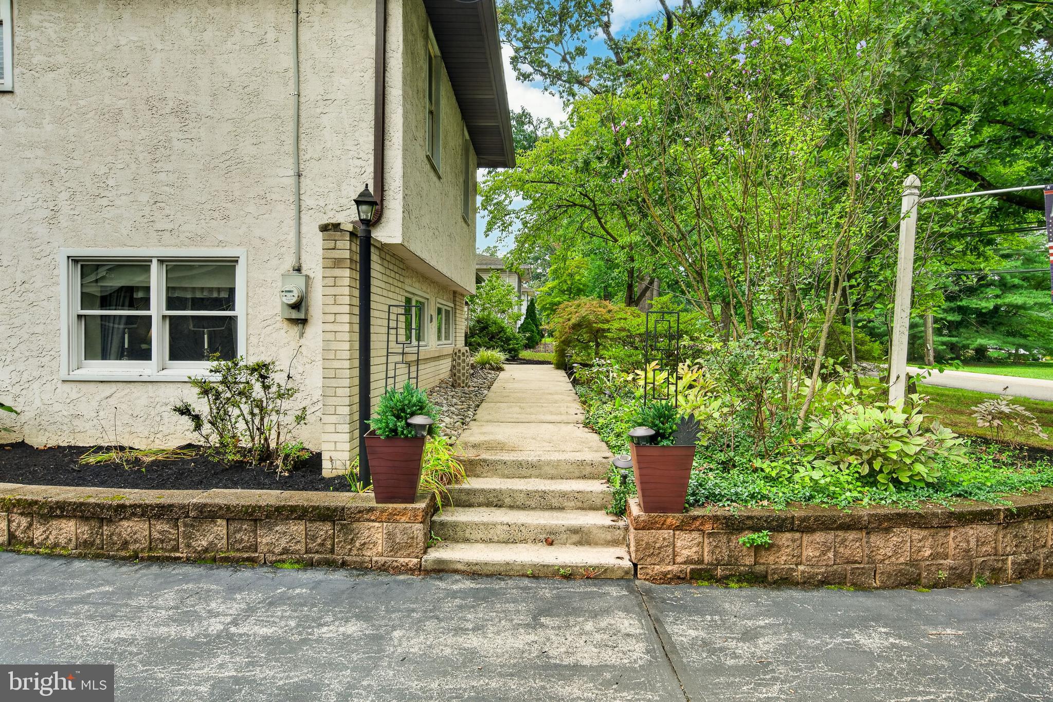 3014 ARCH ROAD