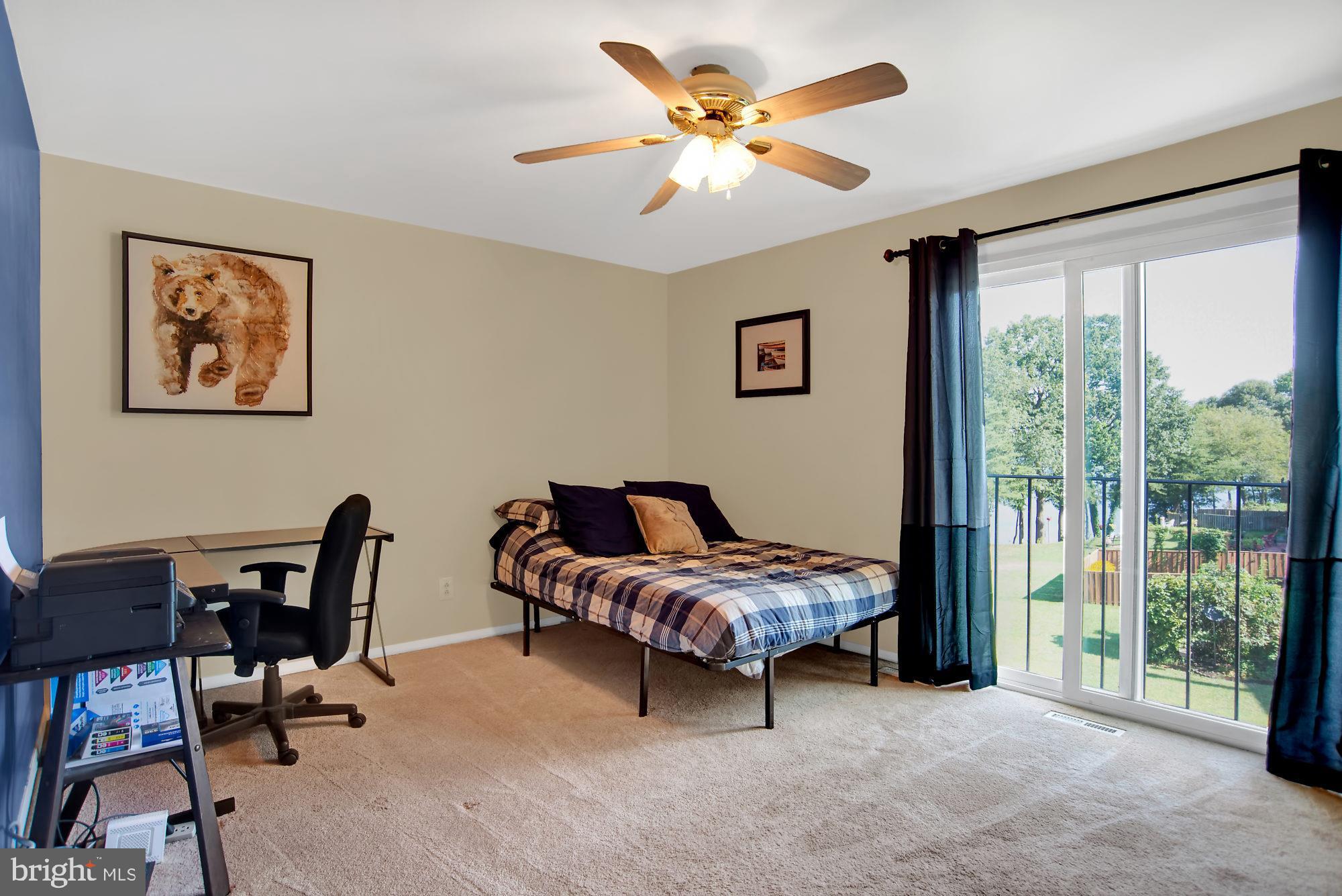 ELIZABETHS LANDING - Residential