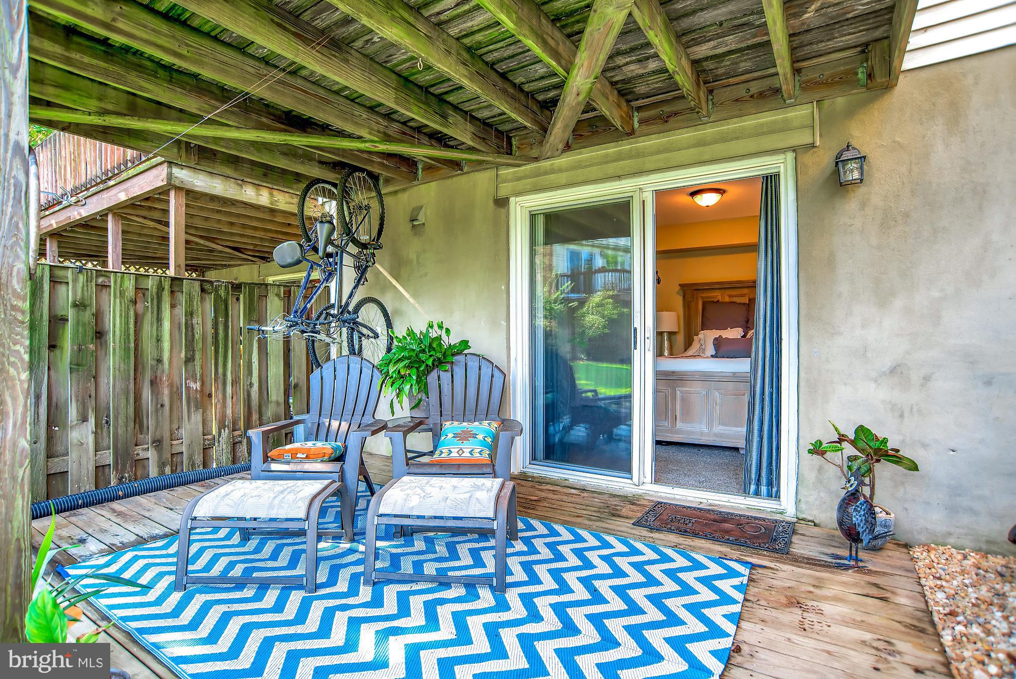 ELIZABETHS LANDING - Residential