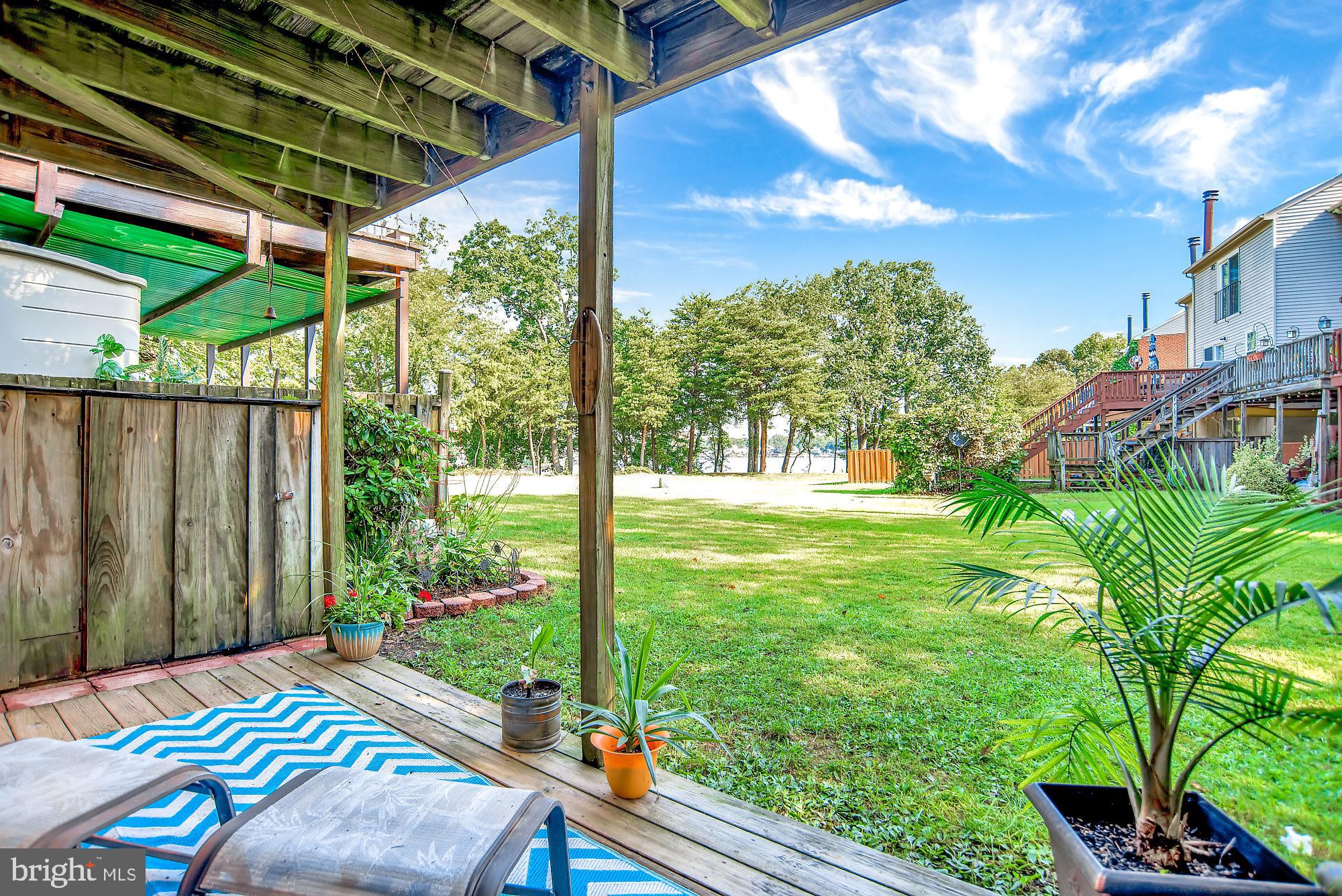 ELIZABETHS LANDING - Residential