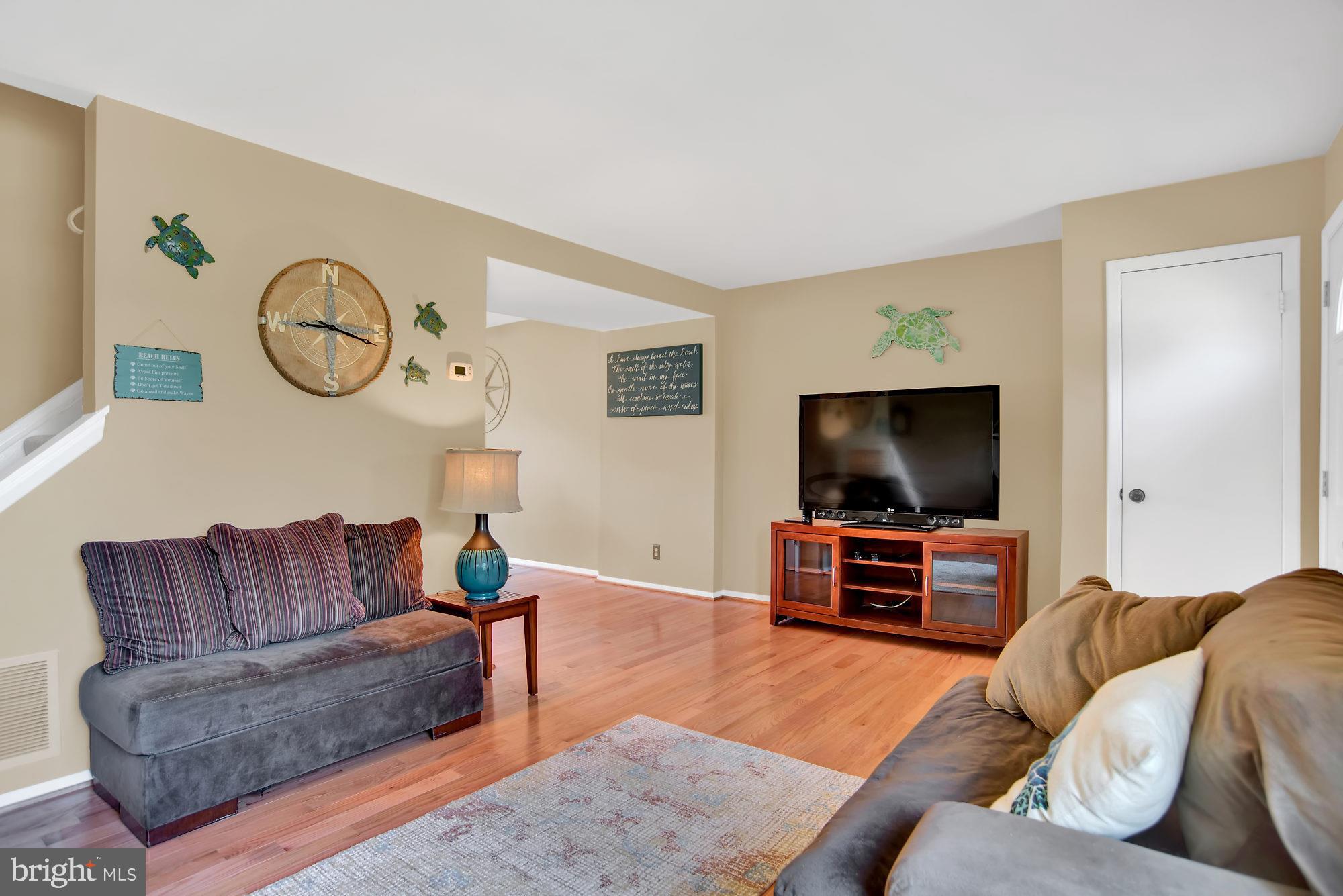 ELIZABETHS LANDING - Residential