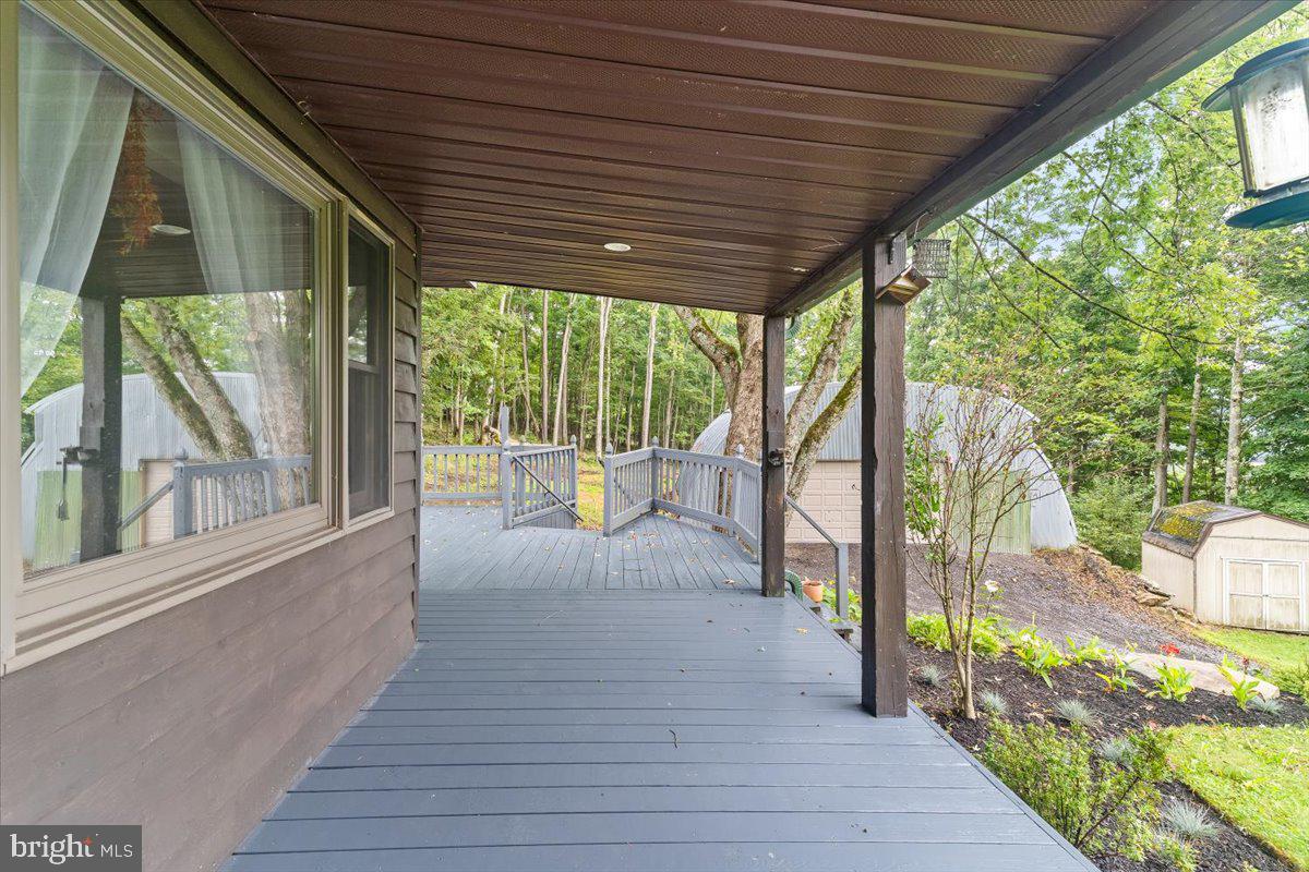 704 OLD CRELLIN ROAD