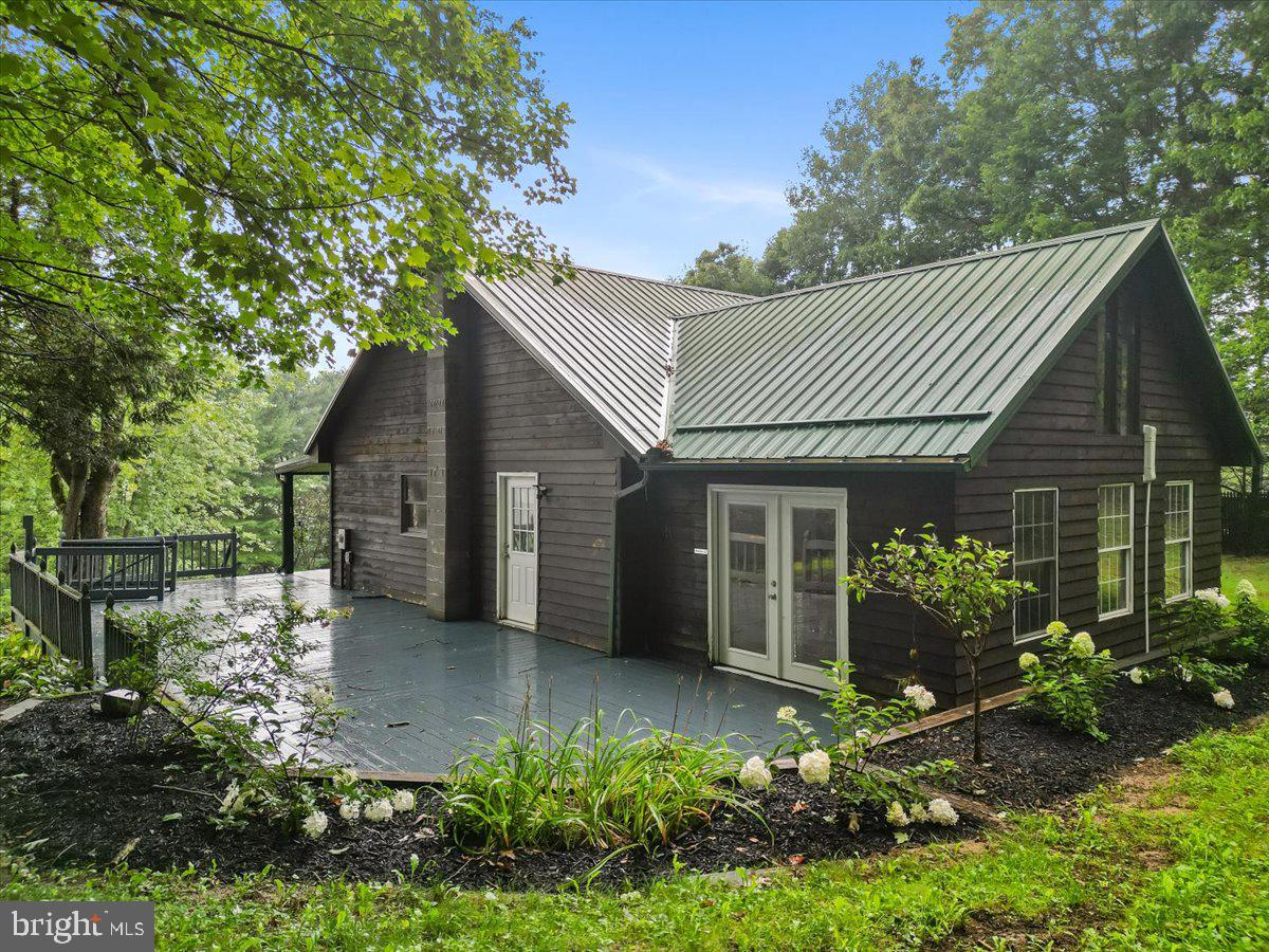 704 OLD CRELLIN ROAD