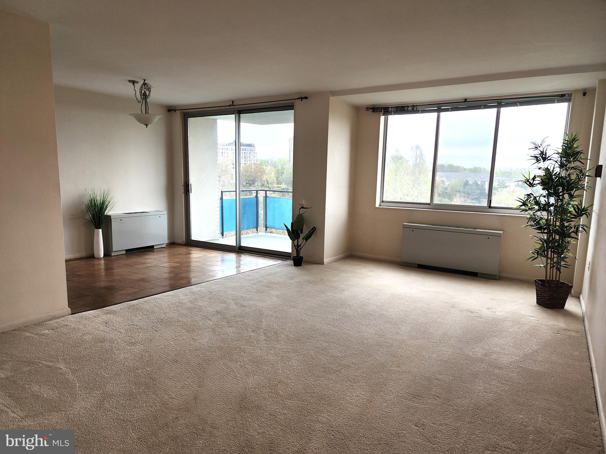 10401 GROSVENOR PLACE 713