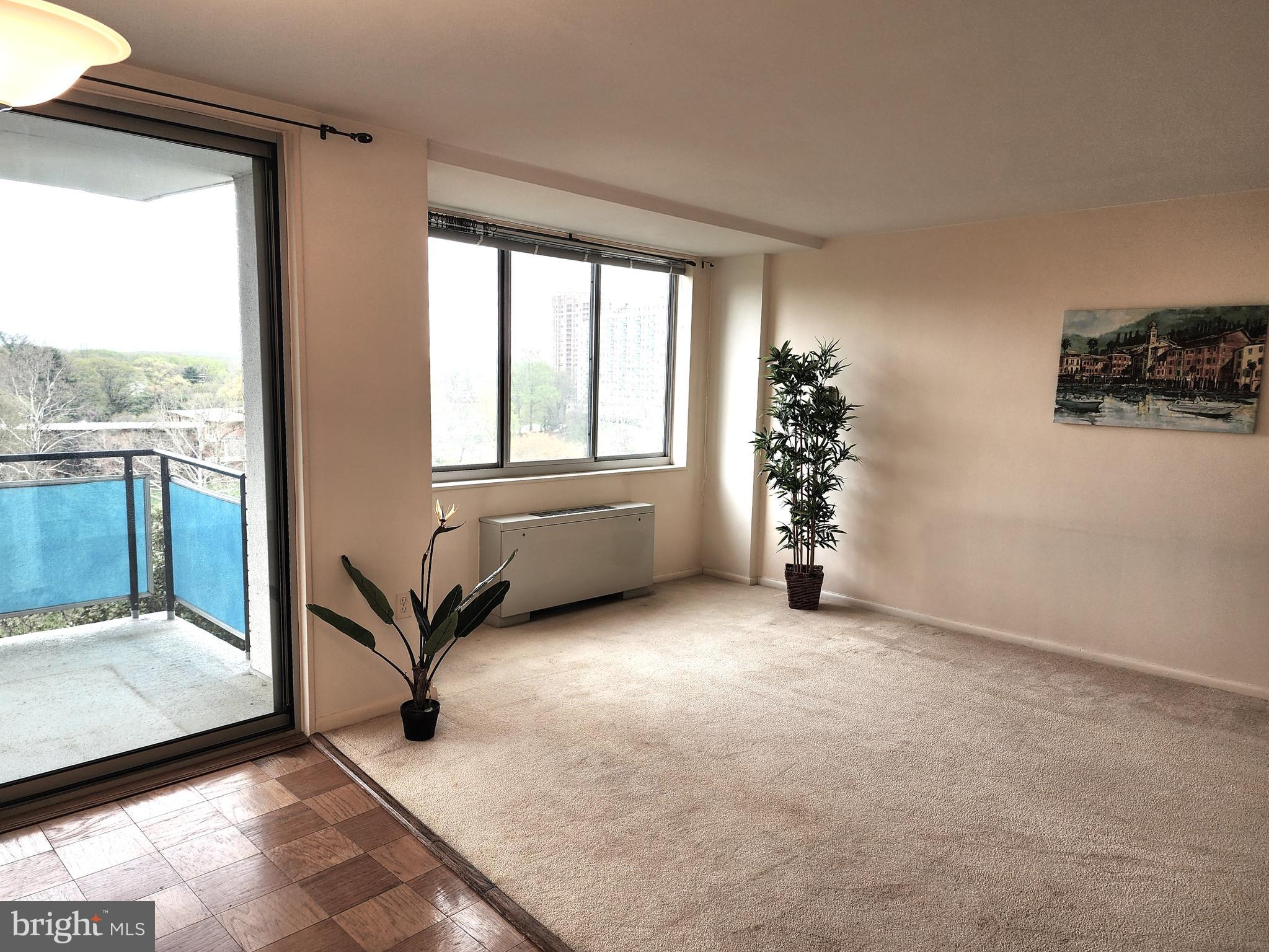 10401 GROSVENOR PLACE 713