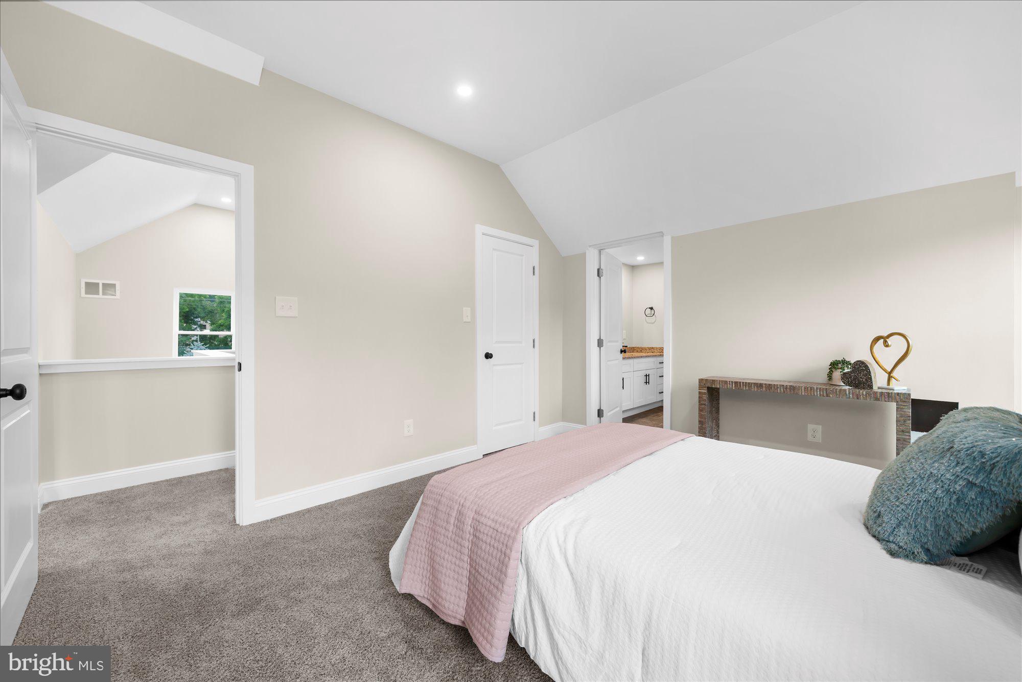 BLUE BELL - Residential