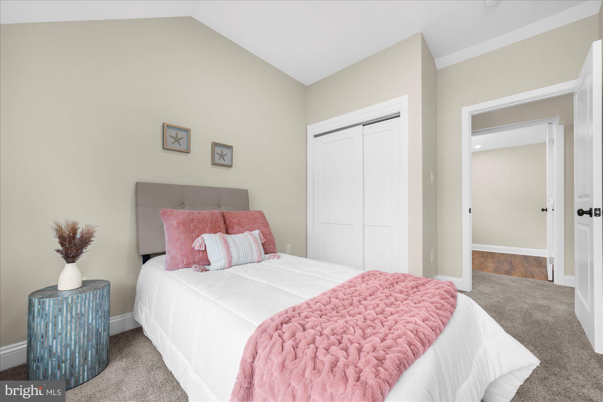 BLUE BELL - Residential